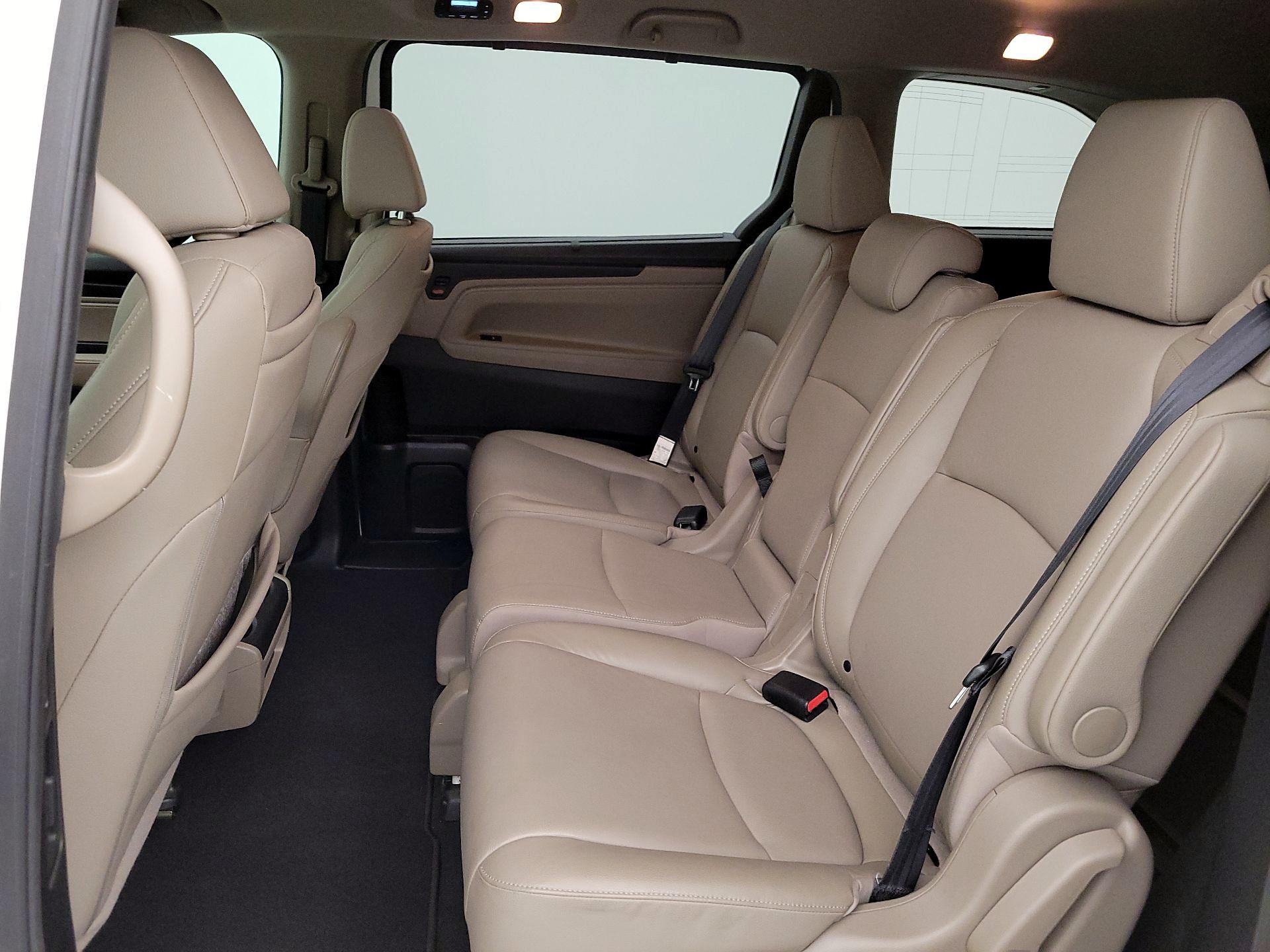 Thumbnail: 2018 Honda Odyssey - 20