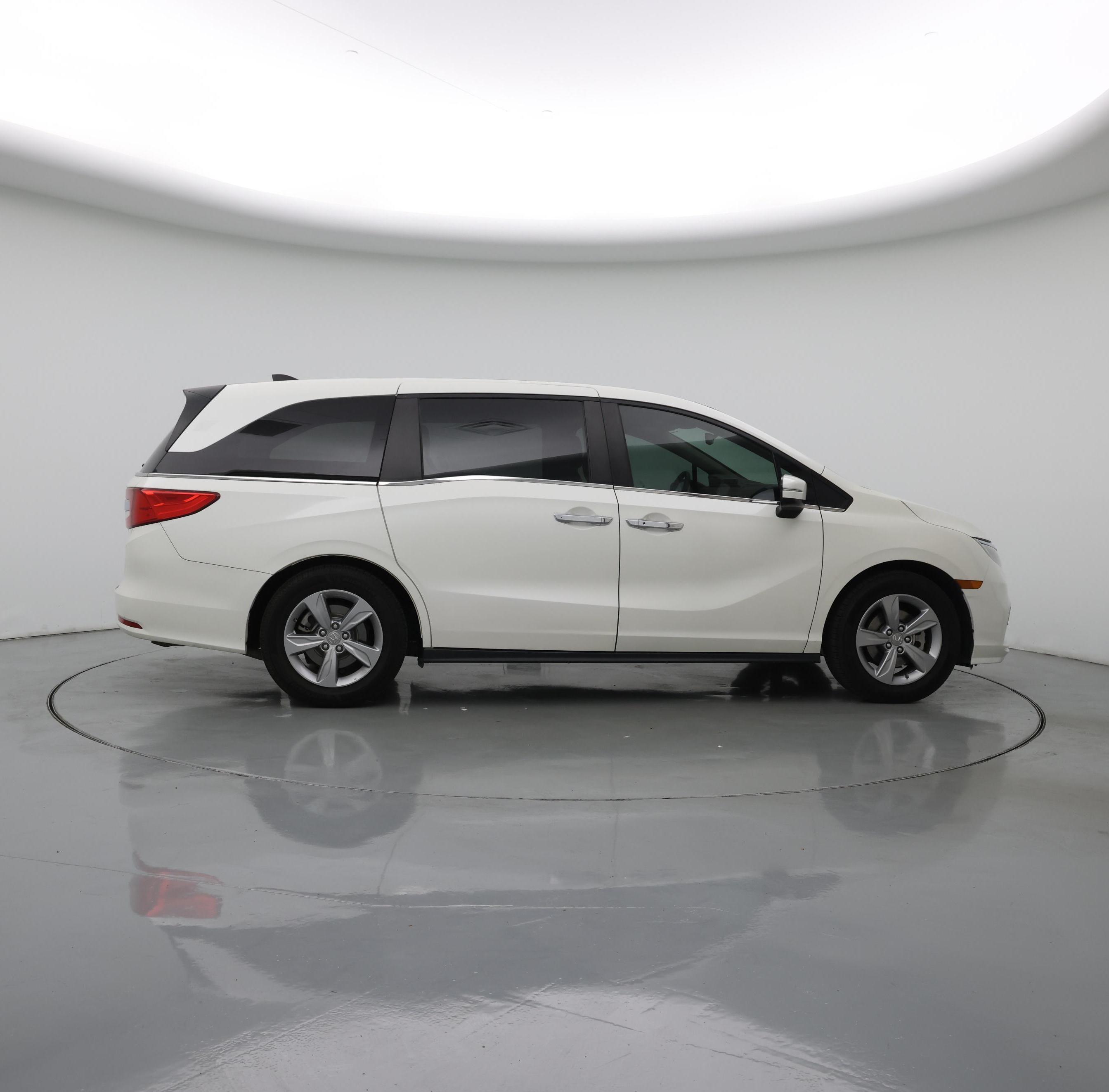 Thumbnail: 2018 Honda Odyssey - 7