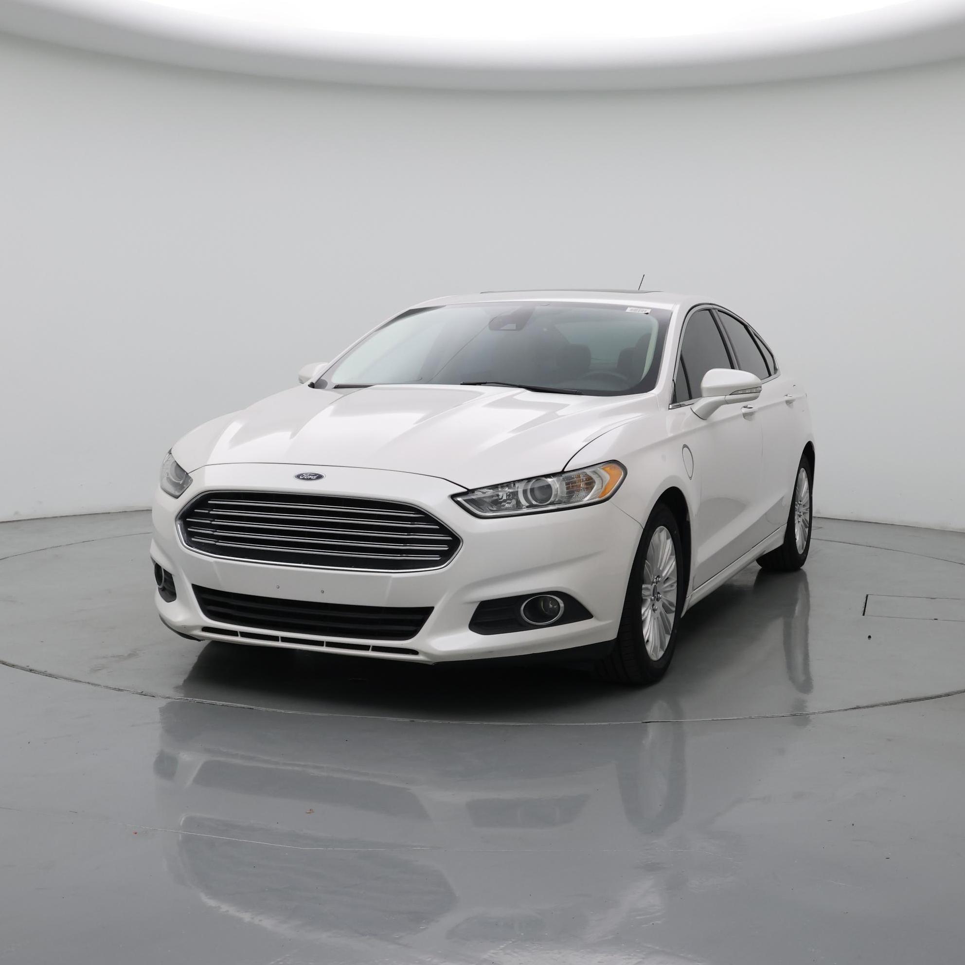 Thumbnail: 2016 Ford Fusion - 4