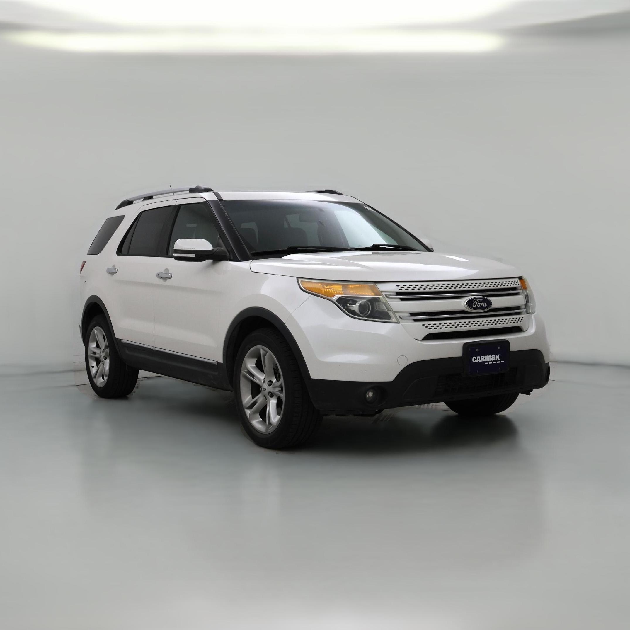 Thumbnail: 2015 Ford Explorer - 1