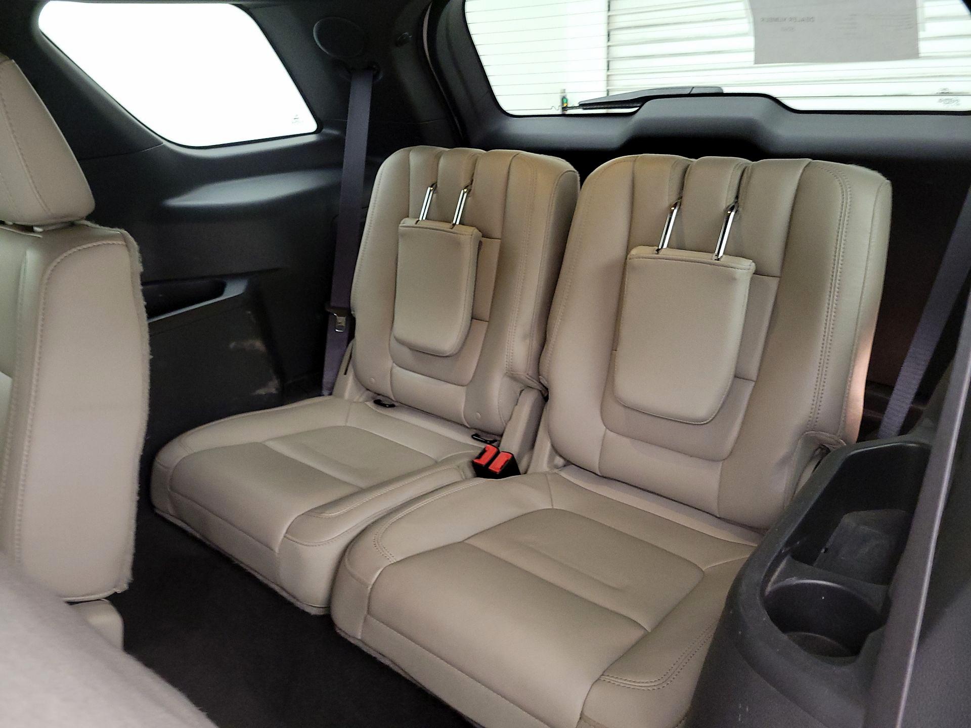 Thumbnail: 2015 Ford Explorer - 20