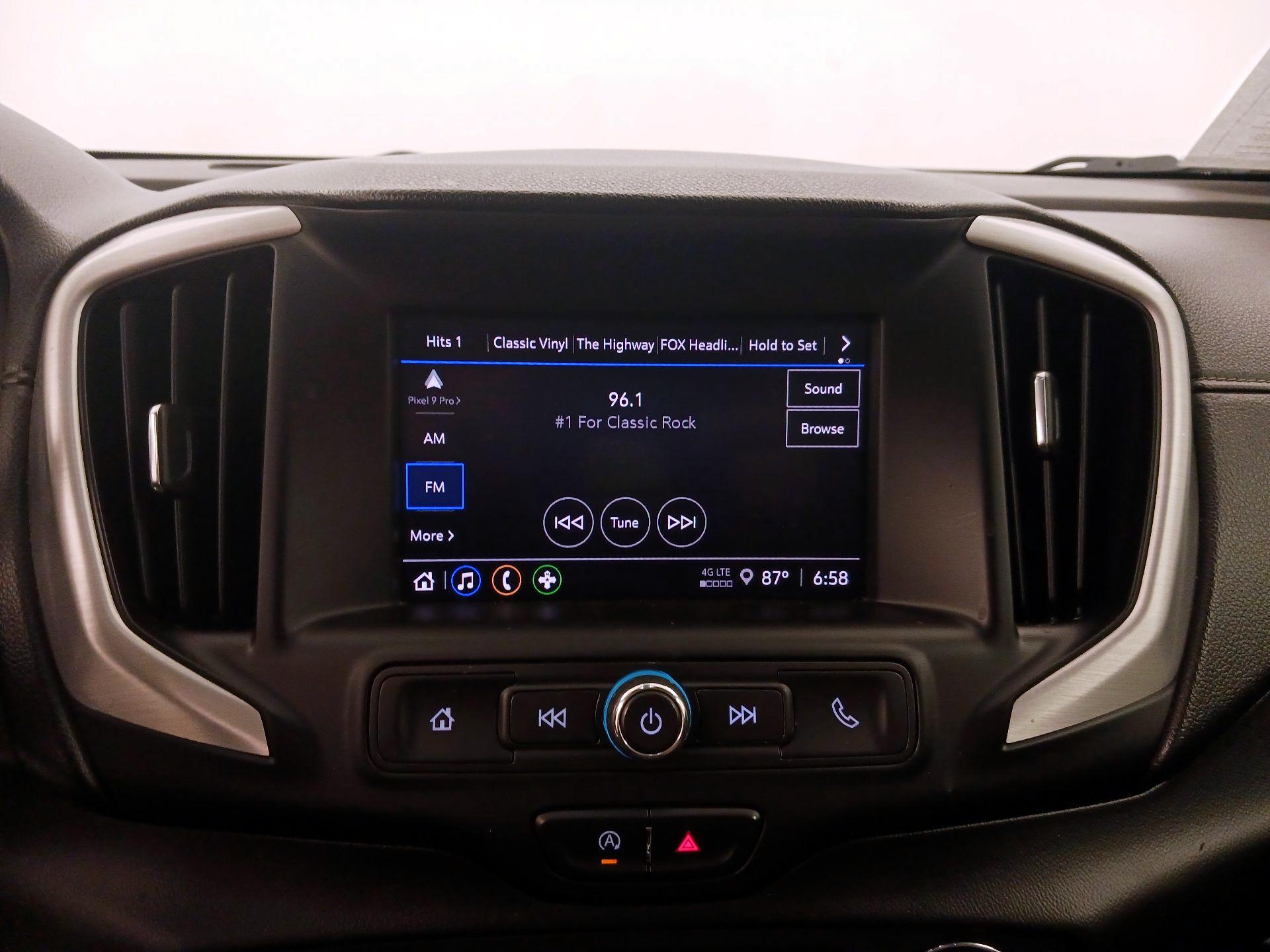 Thumbnail: 2022 GMC Terrain - 15