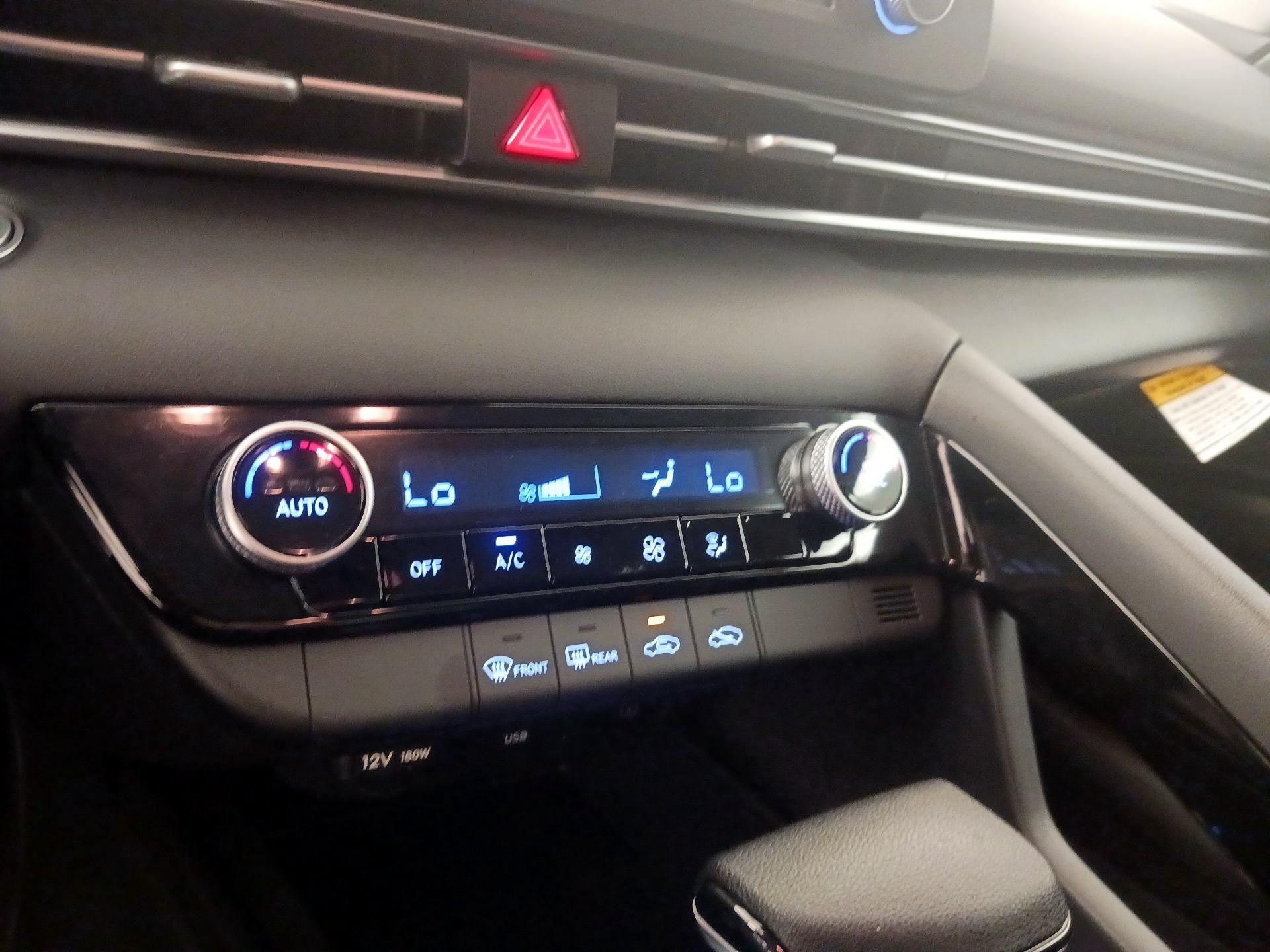 Thumbnail: 2025 Hyundai Elantra - 16