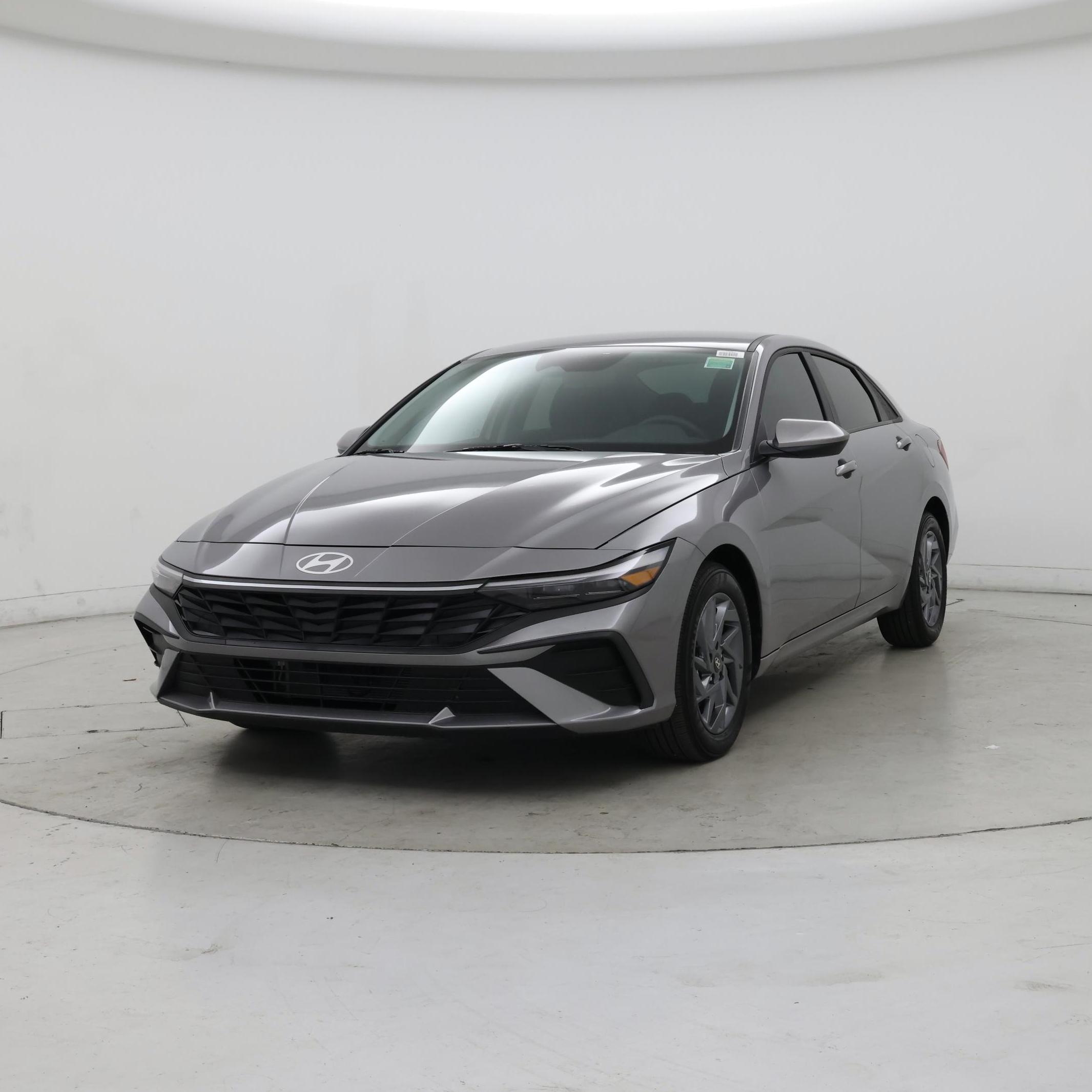 Thumbnail: 2025 Hyundai Elantra - 4