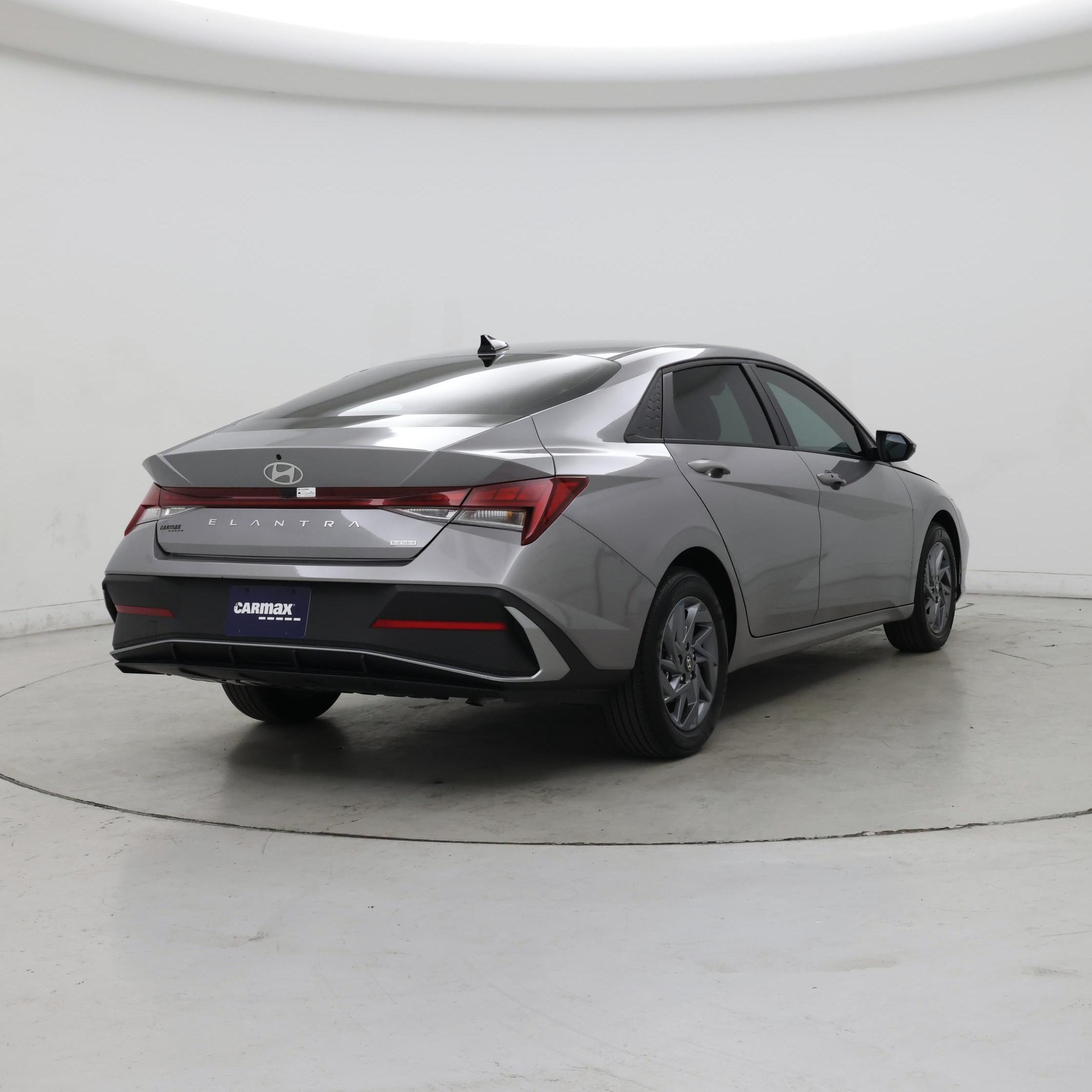 Thumbnail: 2025 Hyundai Elantra - 8