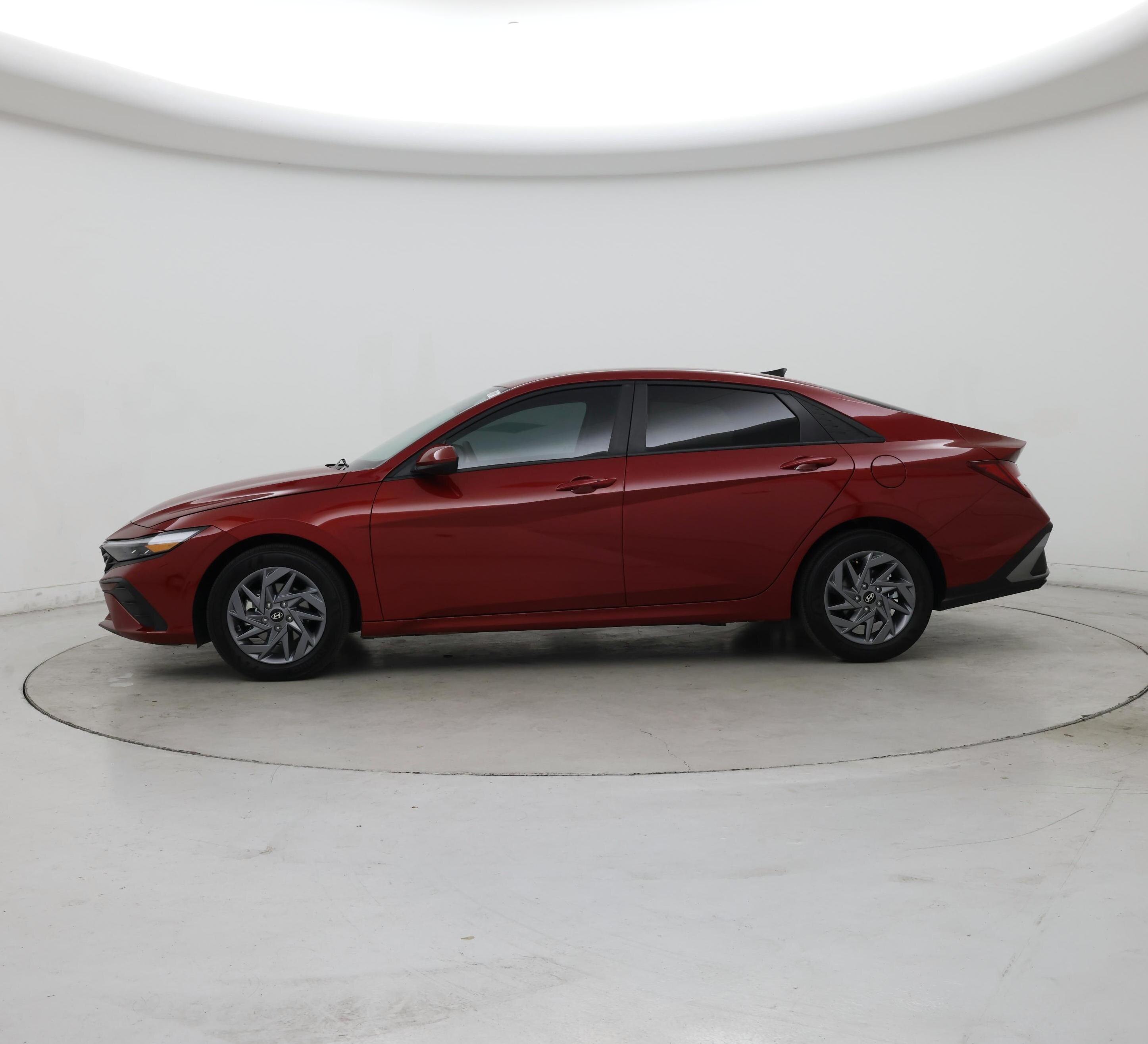 Thumbnail: 2025 Hyundai Elantra - 3