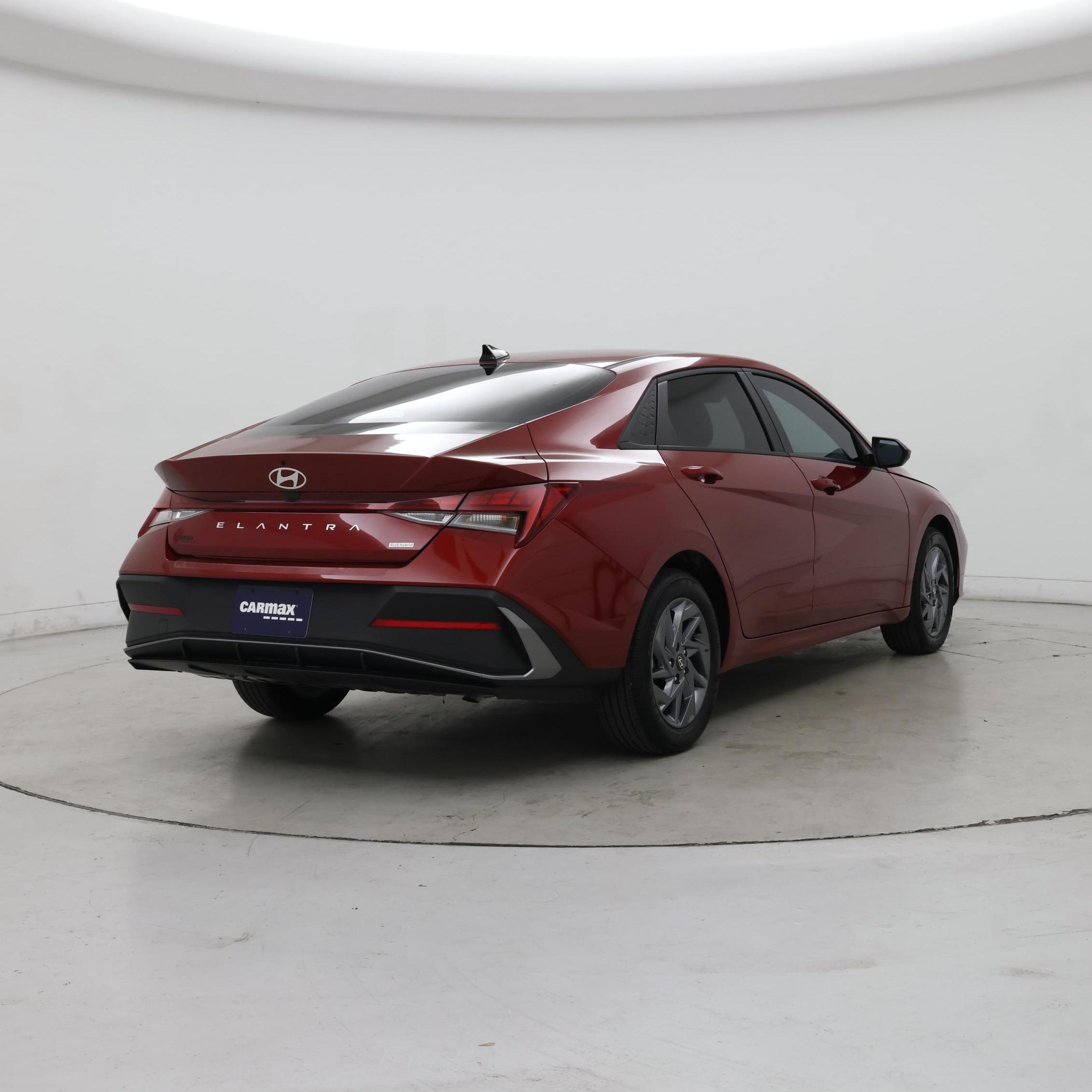 Thumbnail: 2025 Hyundai Elantra - 8