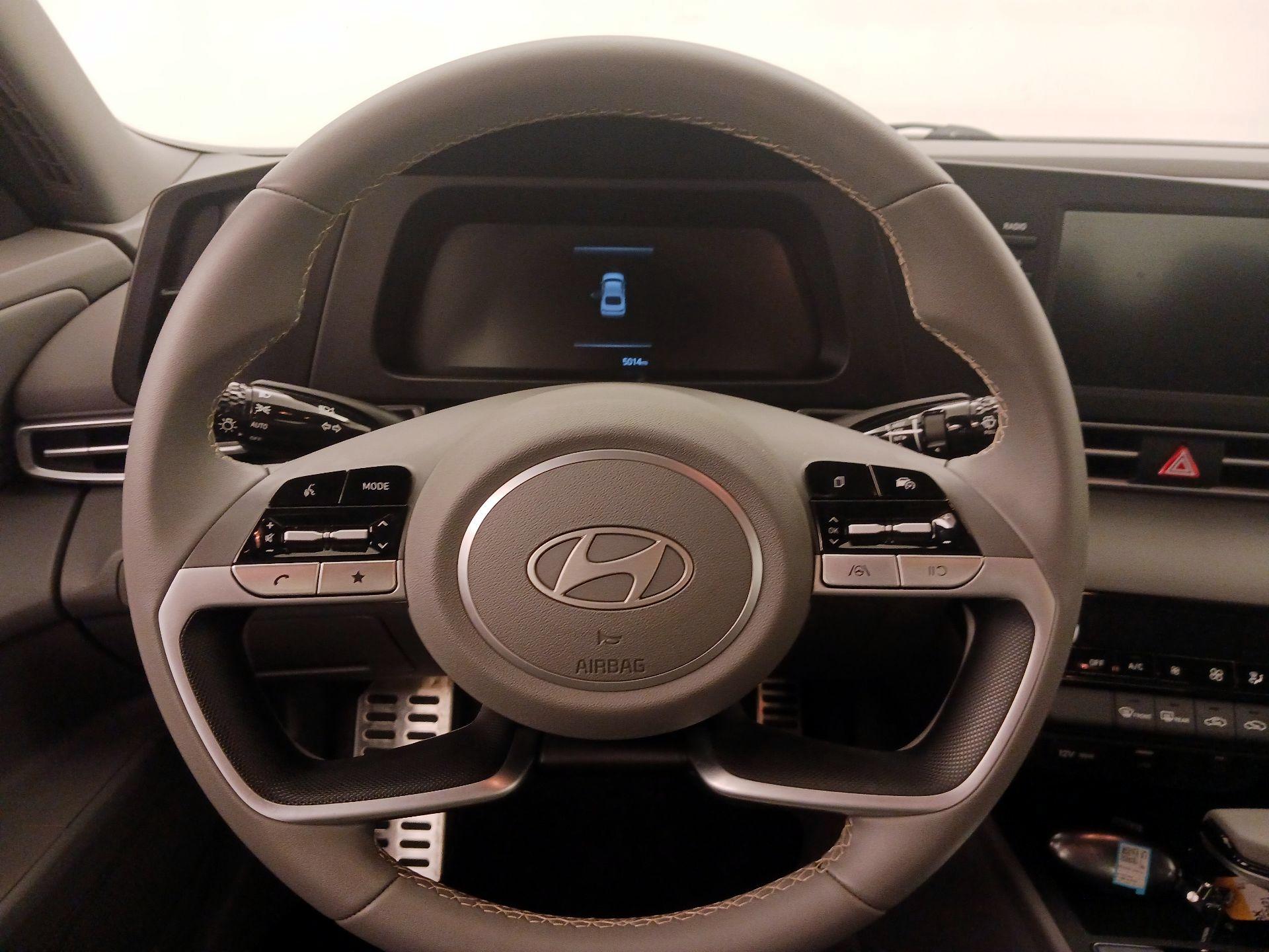 Thumbnail: 2026 Hyundai Elantra - 10