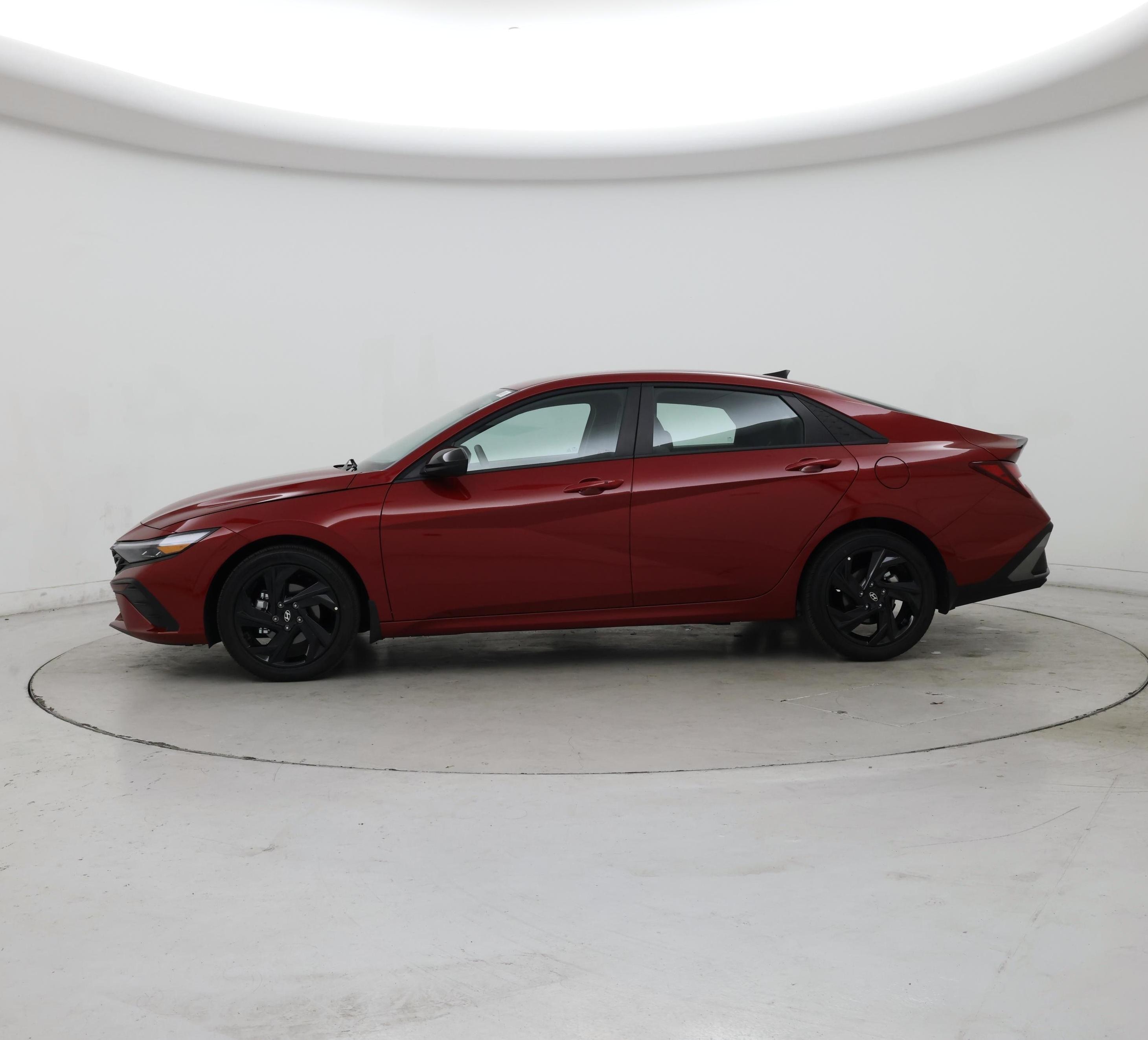 Thumbnail: 2026 Hyundai Elantra - 3