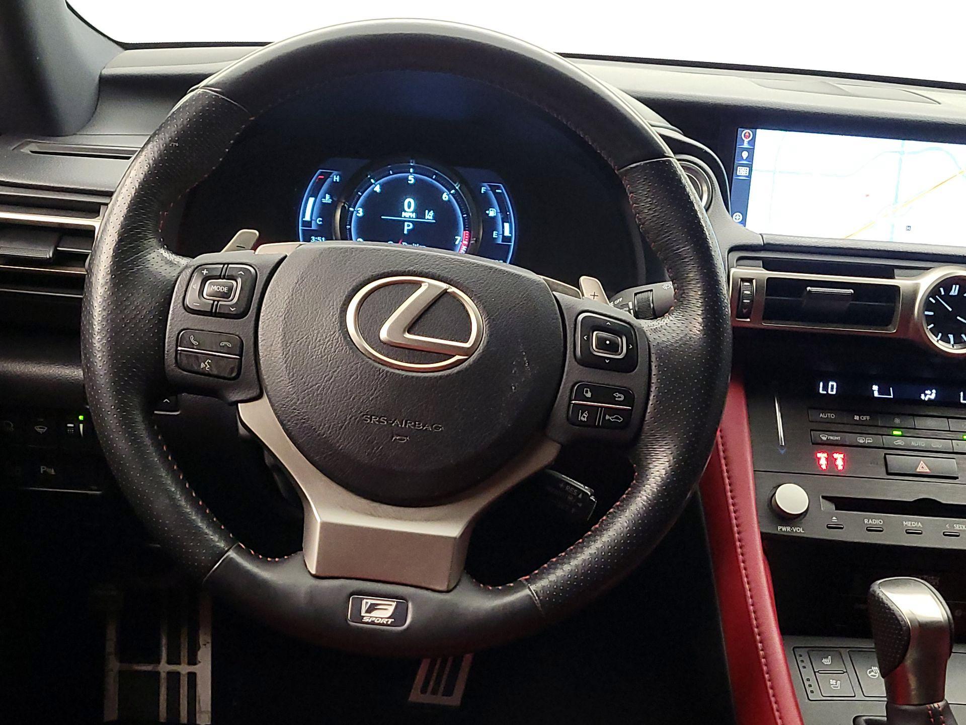 Thumbnail: 2019 Lexus RC - 10