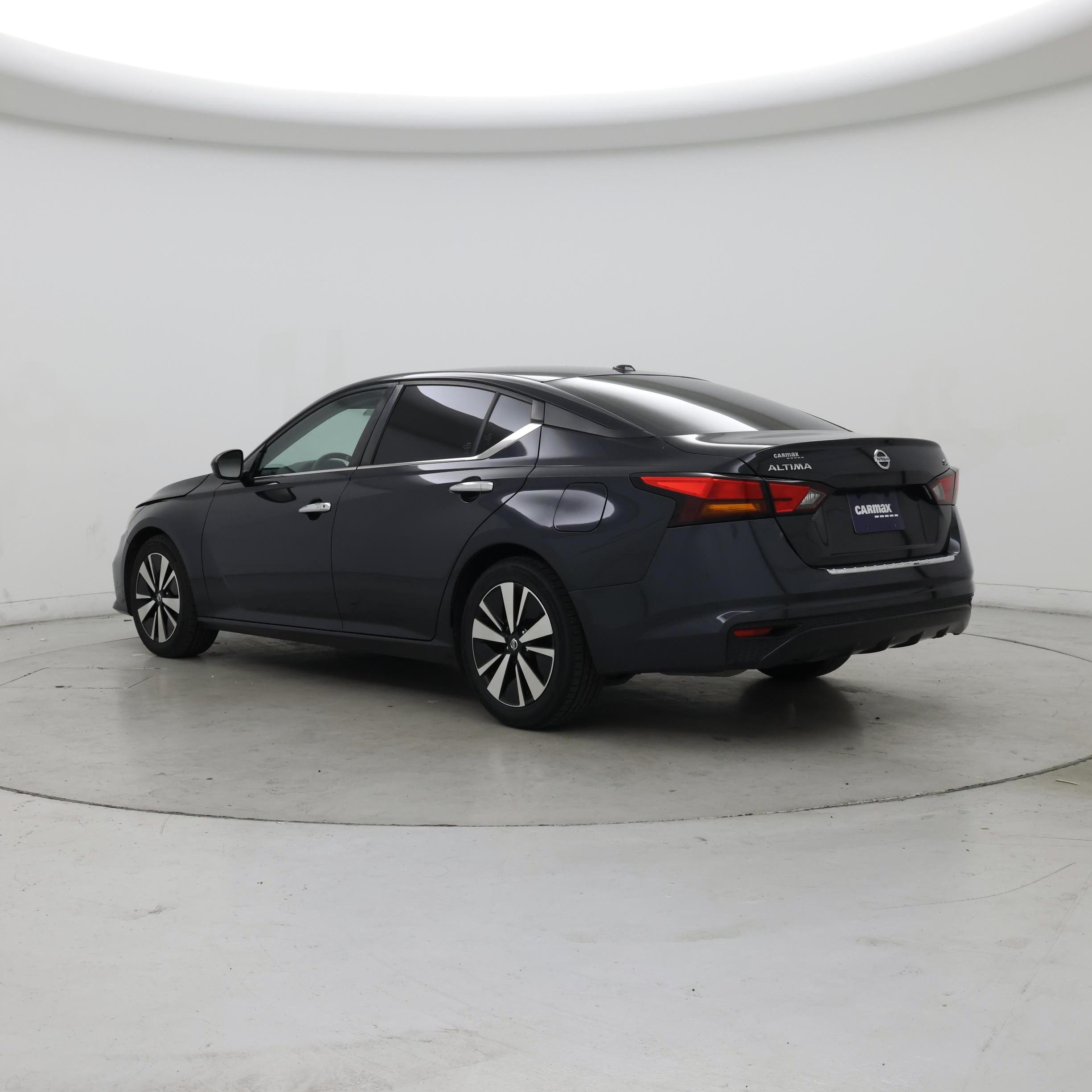 Thumbnail: 2022 Nissan Altima - 2