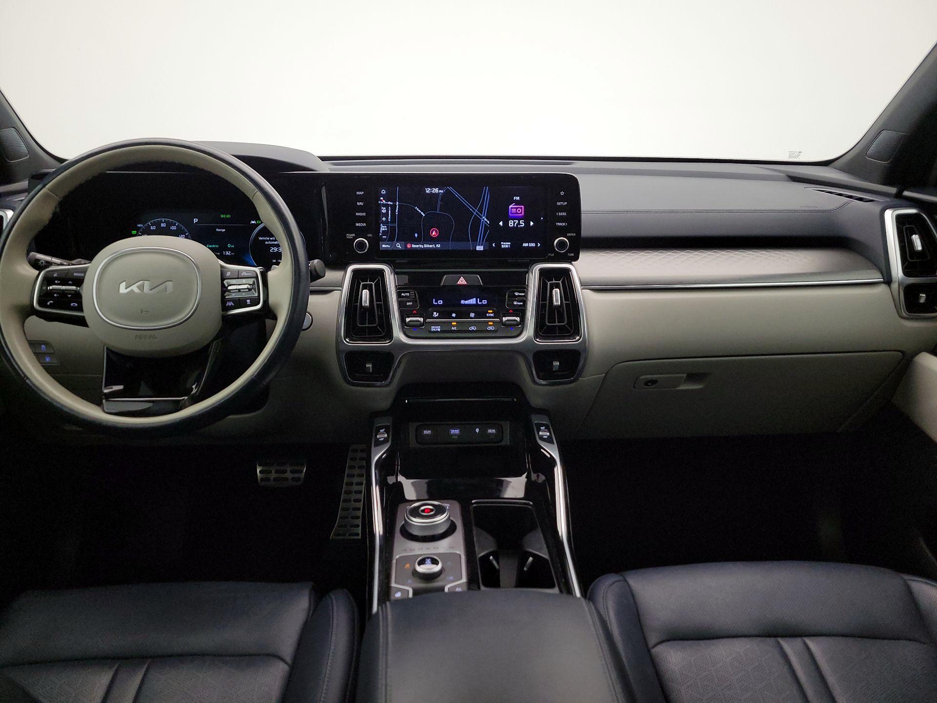 Thumbnail: 2022 Kia Sorento - 9