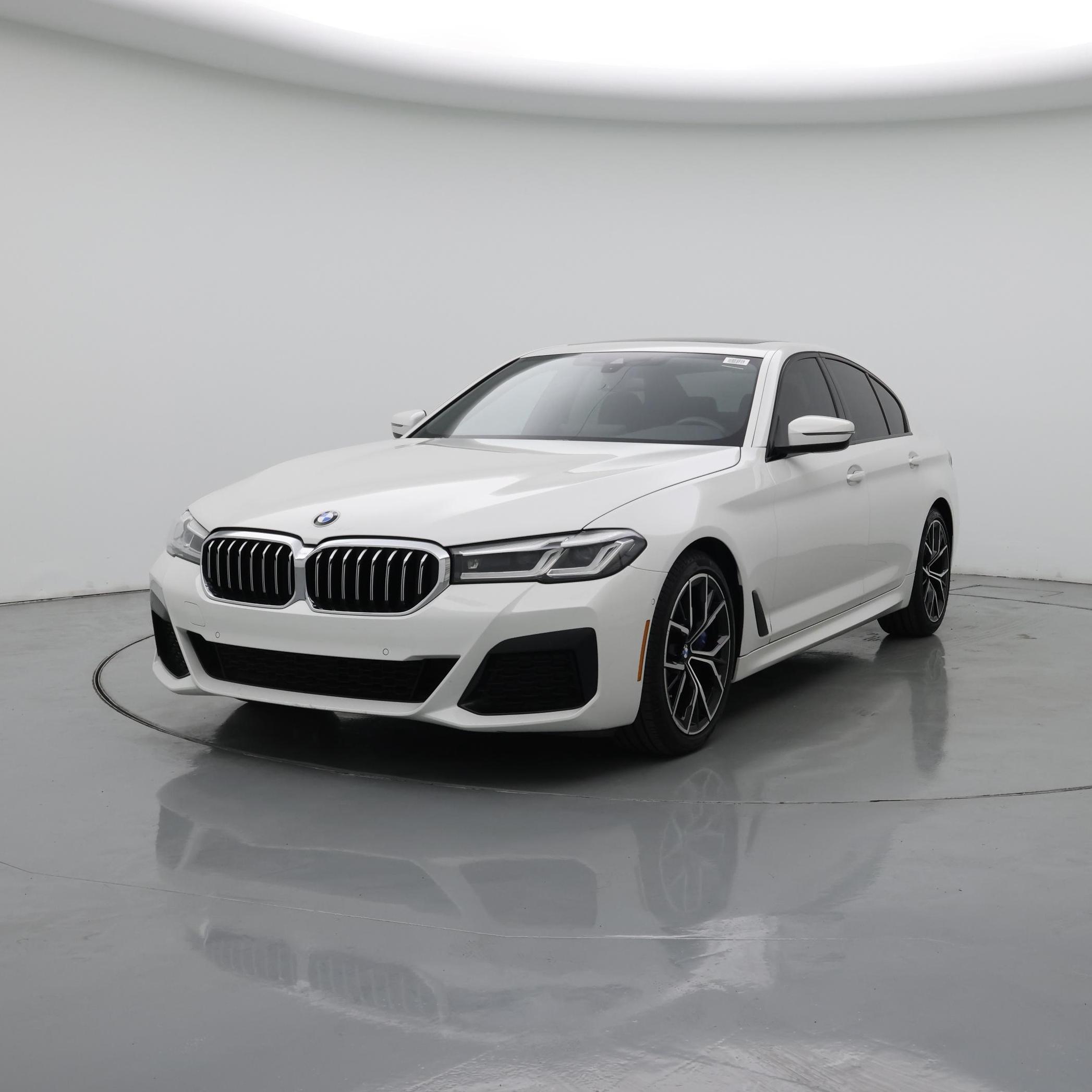 Thumbnail: 2022 BMW 5 Series - 4