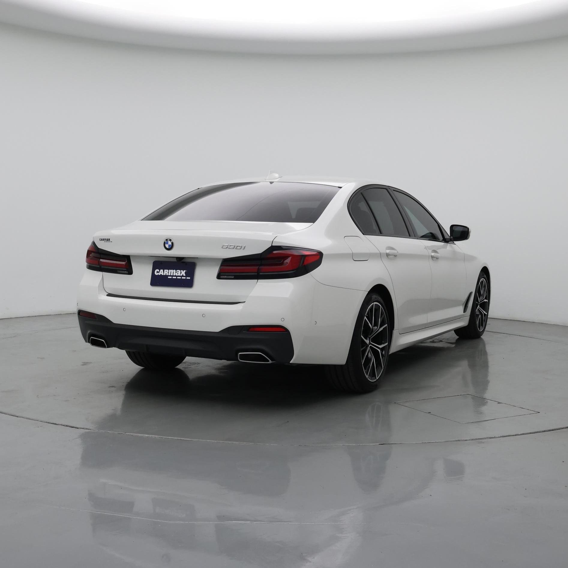 Thumbnail: 2022 BMW 5 Series - 8