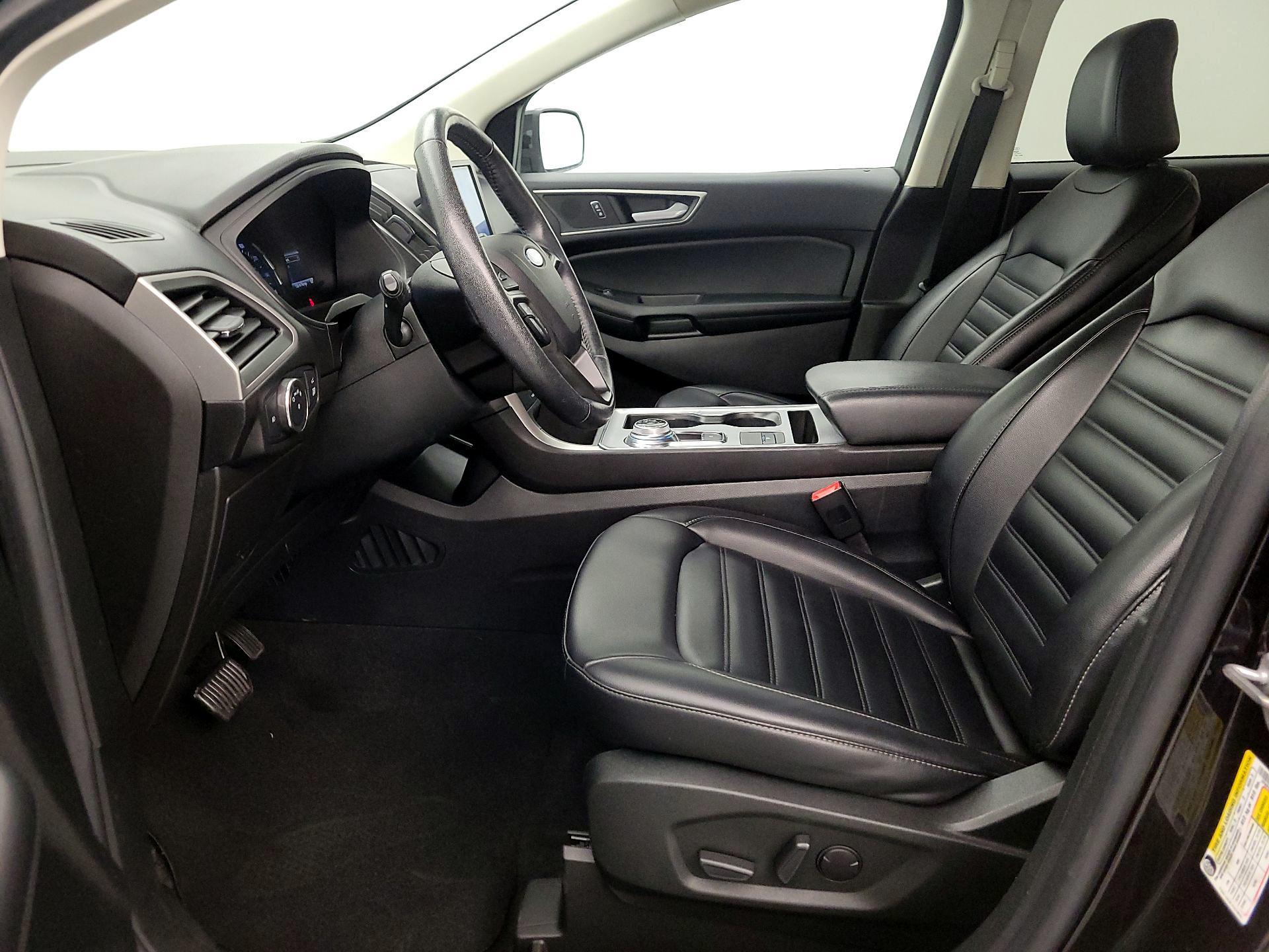 Thumbnail: 2022 Ford Edge - 11