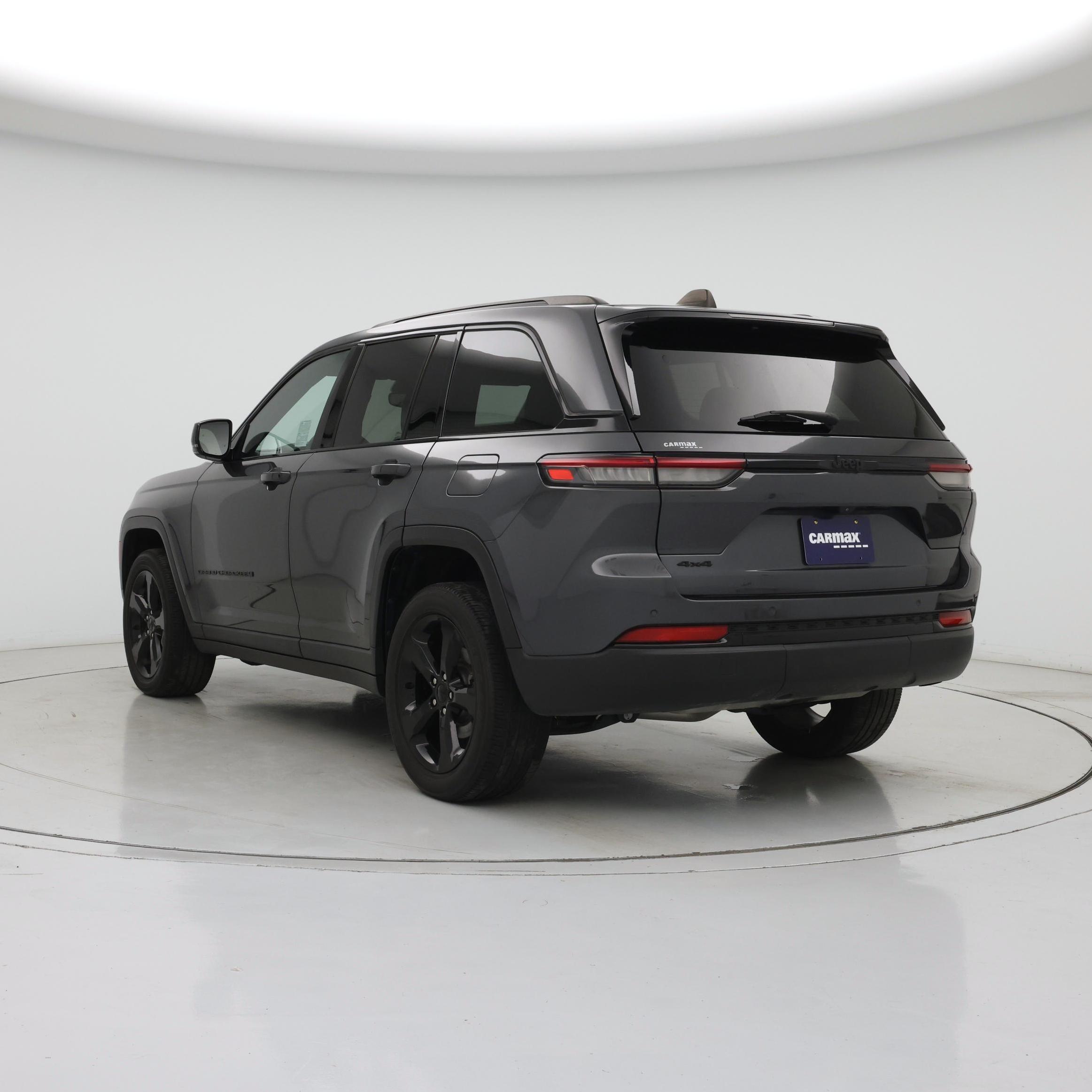 Thumbnail: 2023 Jeep Grand Cherokee - 2