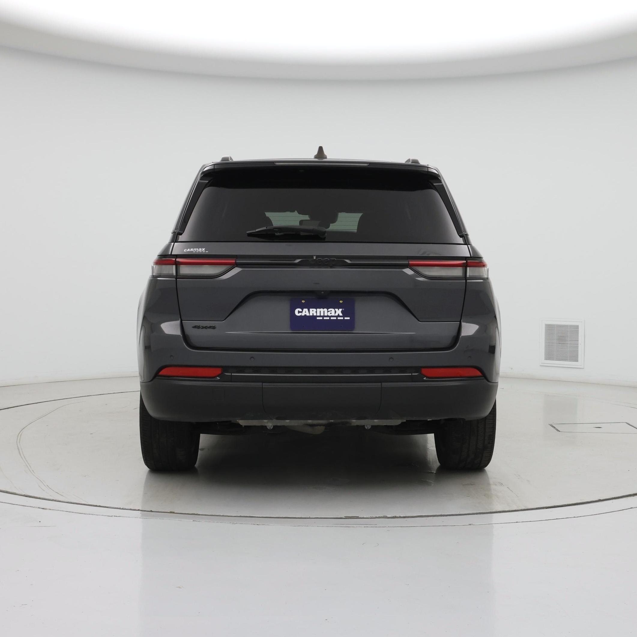 Thumbnail: 2023 Jeep Grand Cherokee - 6