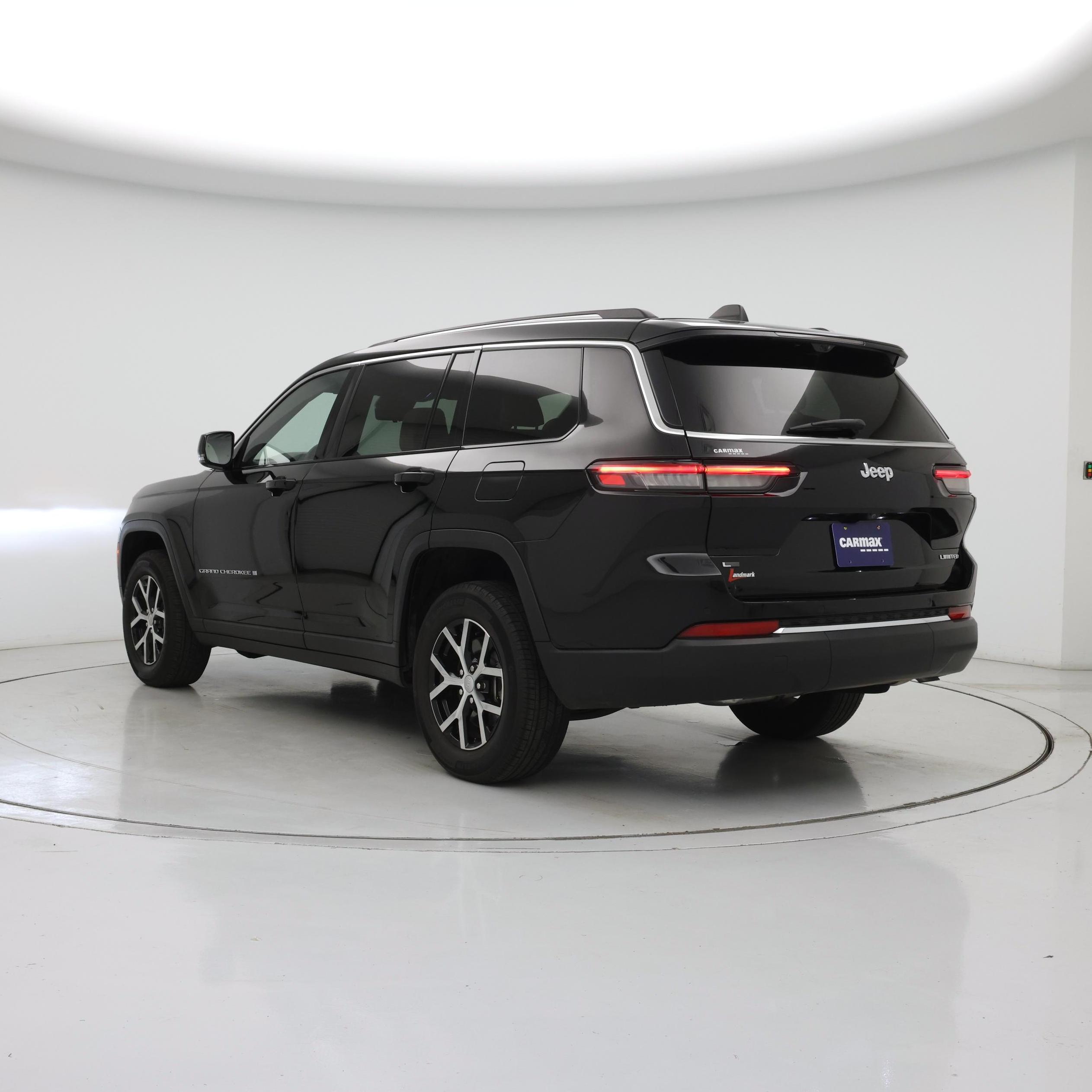 Thumbnail: 2023 Jeep Grand Cherokee L - 2