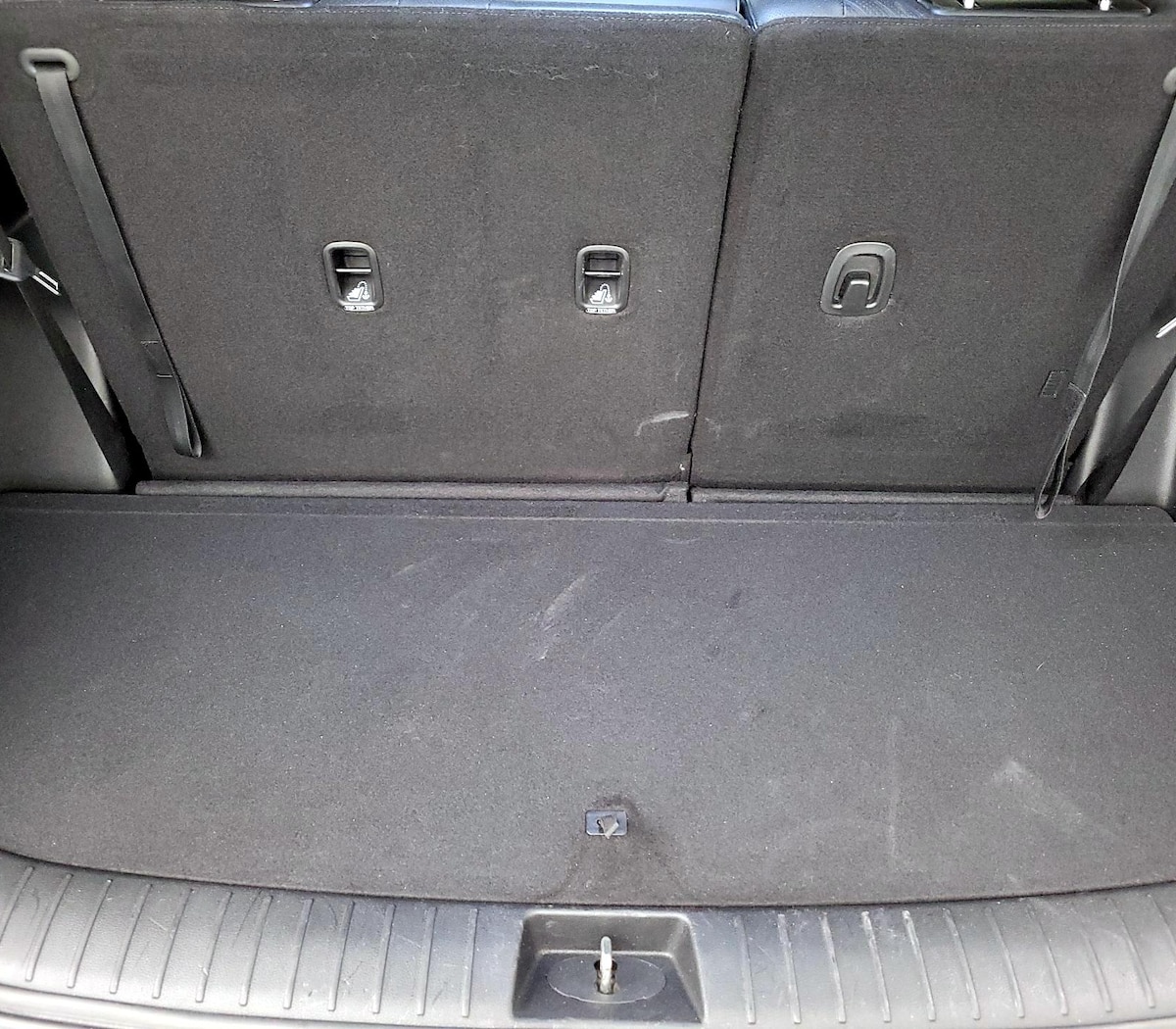Trunk/Cargo (Seats Up)