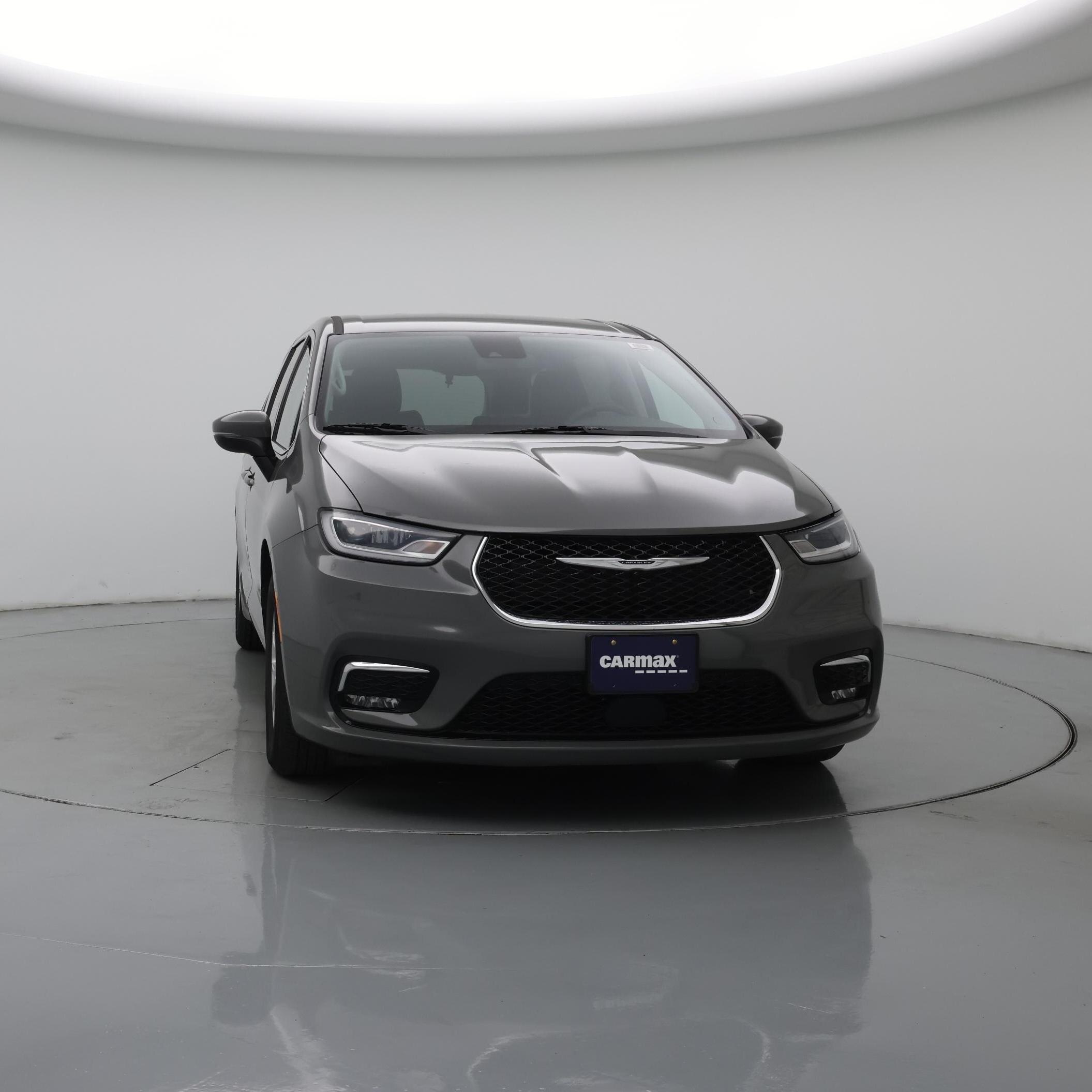 Thumbnail: 2023 Chrysler Pacifica - 5