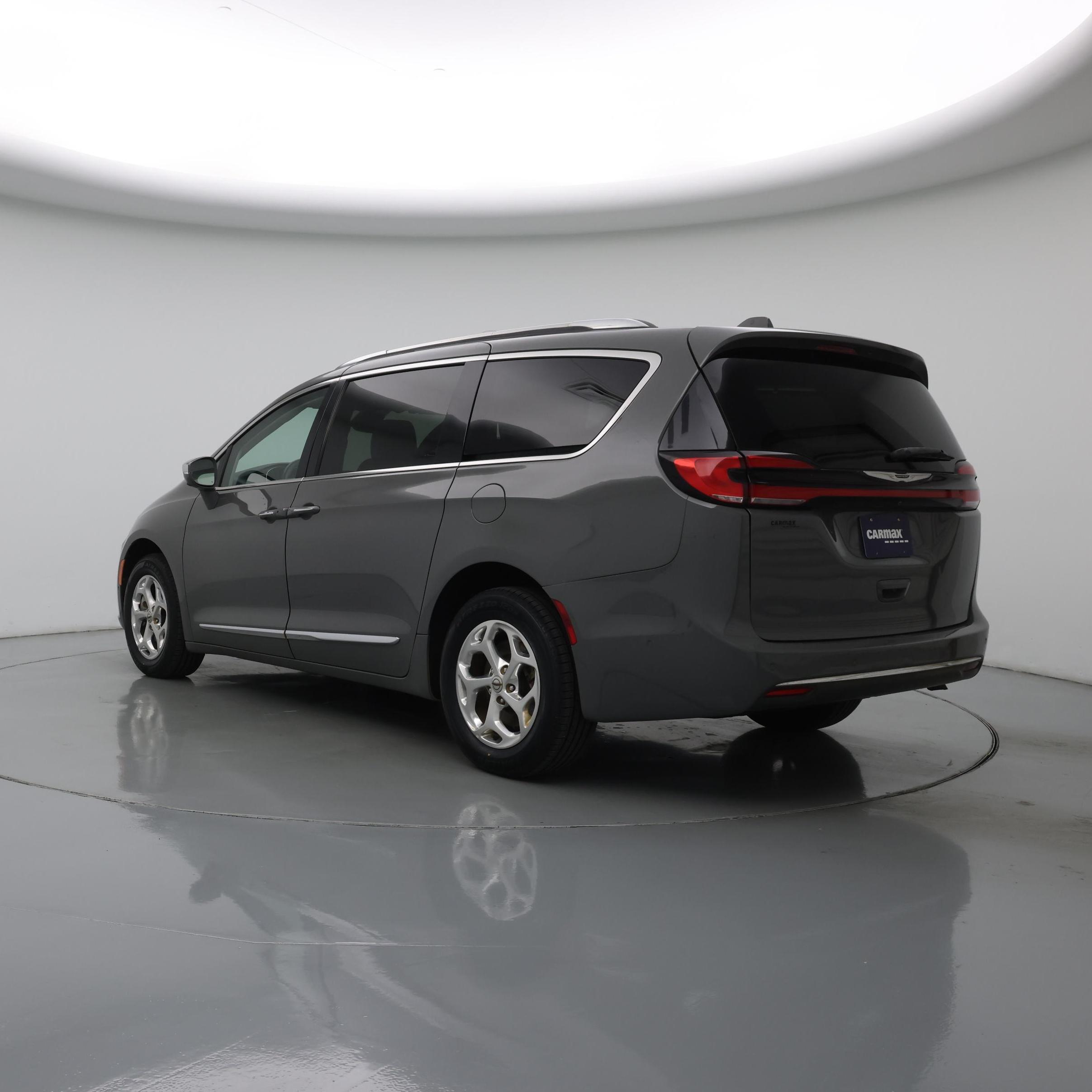 Thumbnail: 2021 Chrysler Pacifica - 2