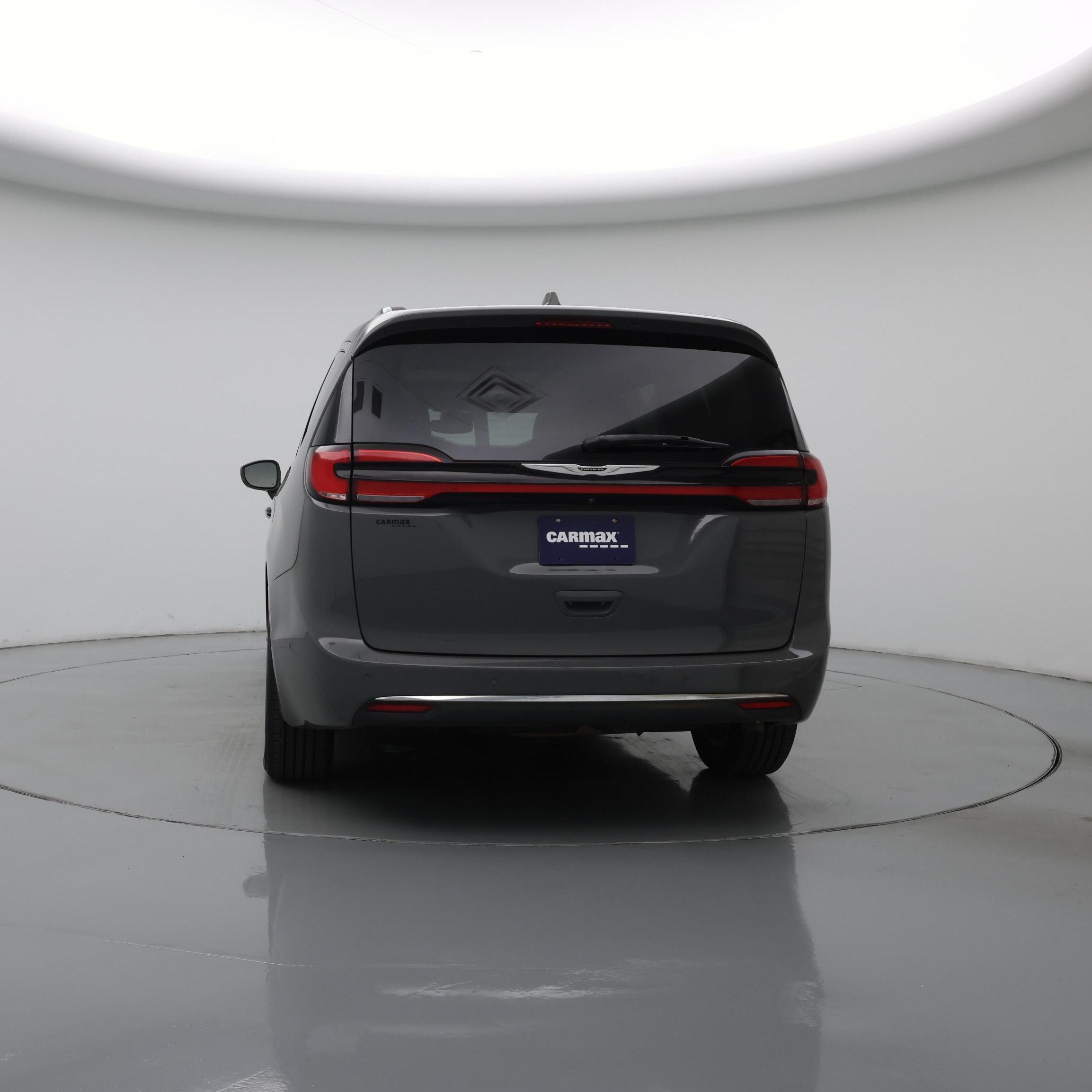 Thumbnail: 2021 Chrysler Pacifica - 6