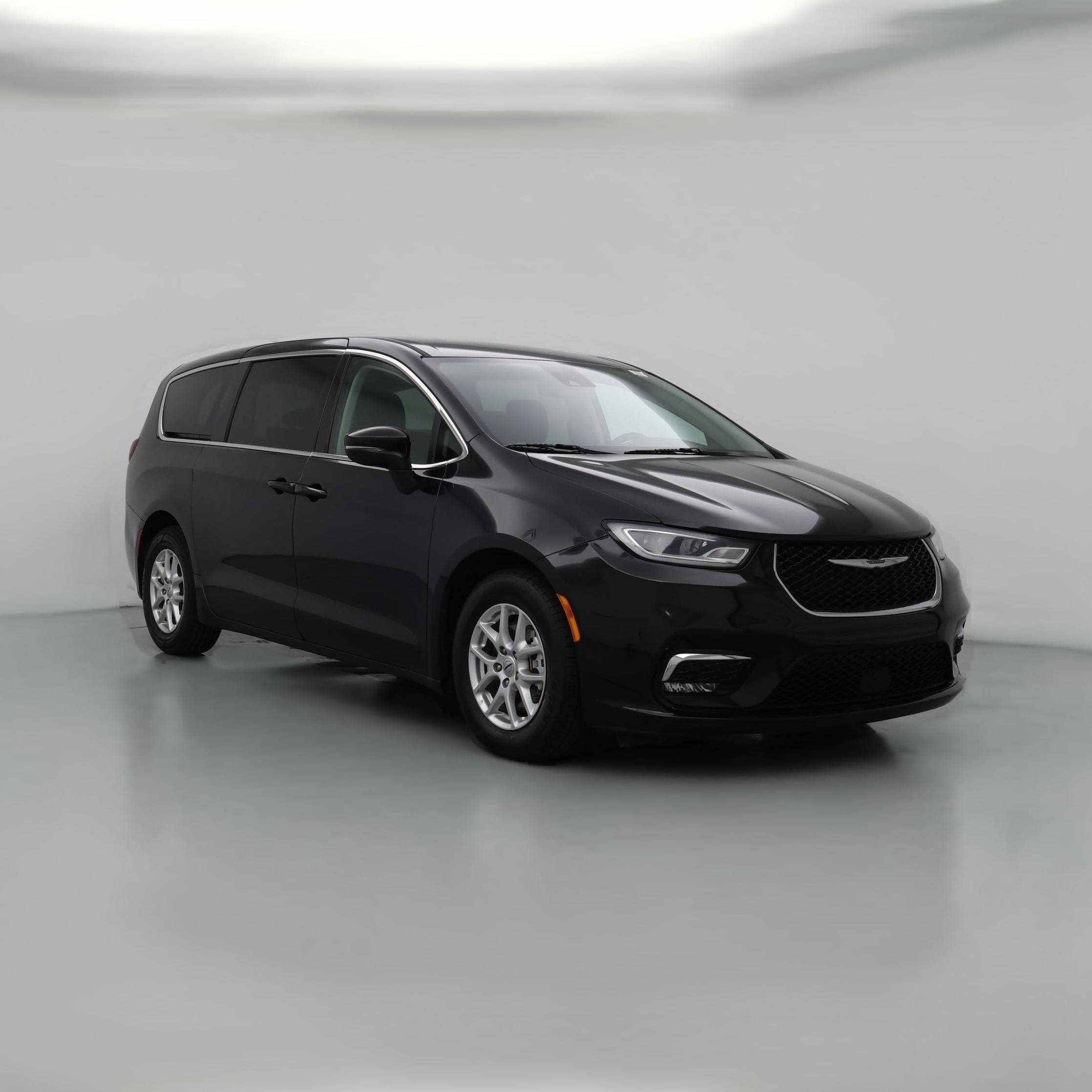 Thumbnail: 2023 Chrysler Pacifica - 1