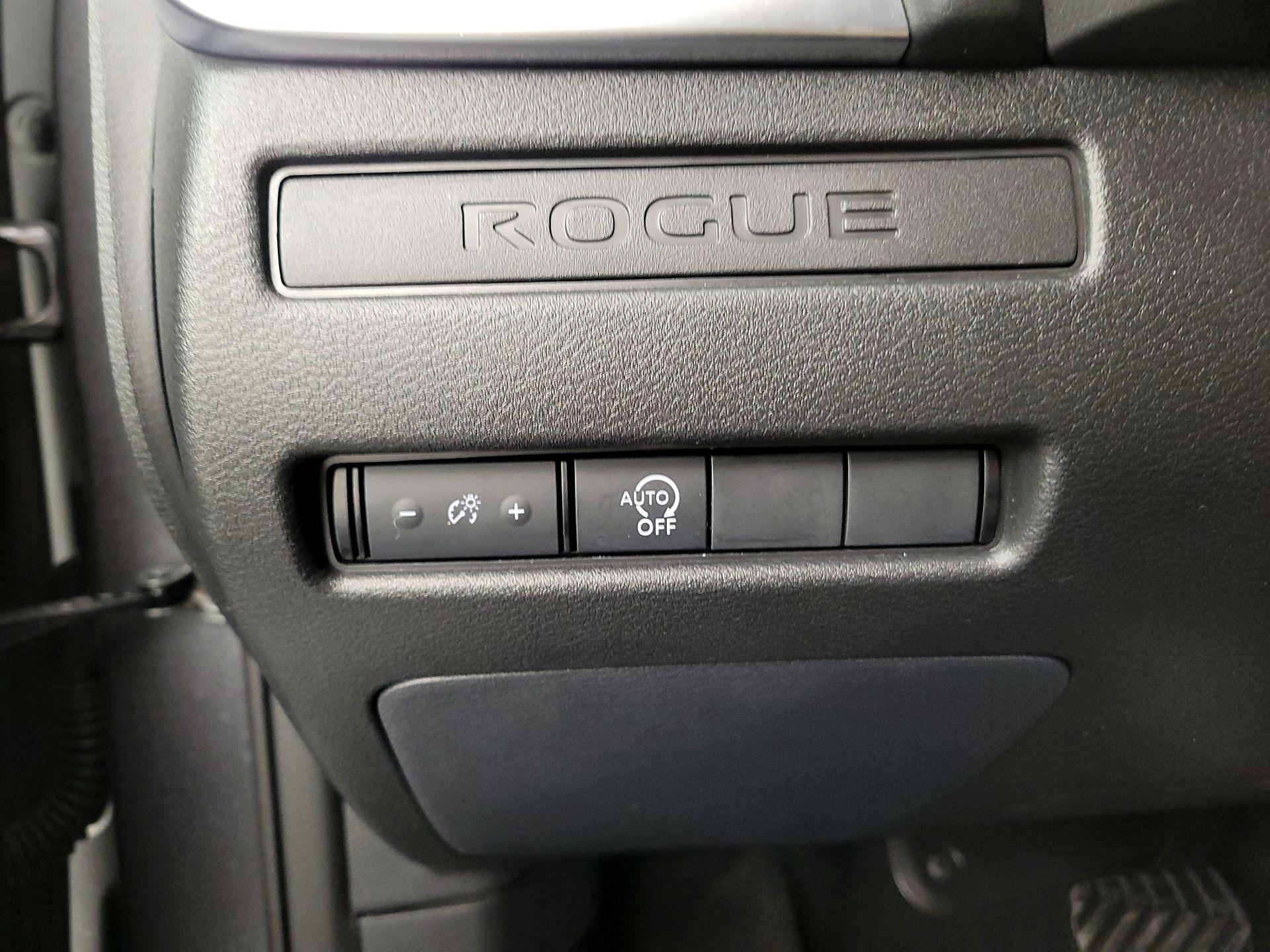 Thumbnail: 2024 Nissan Rogue - 13