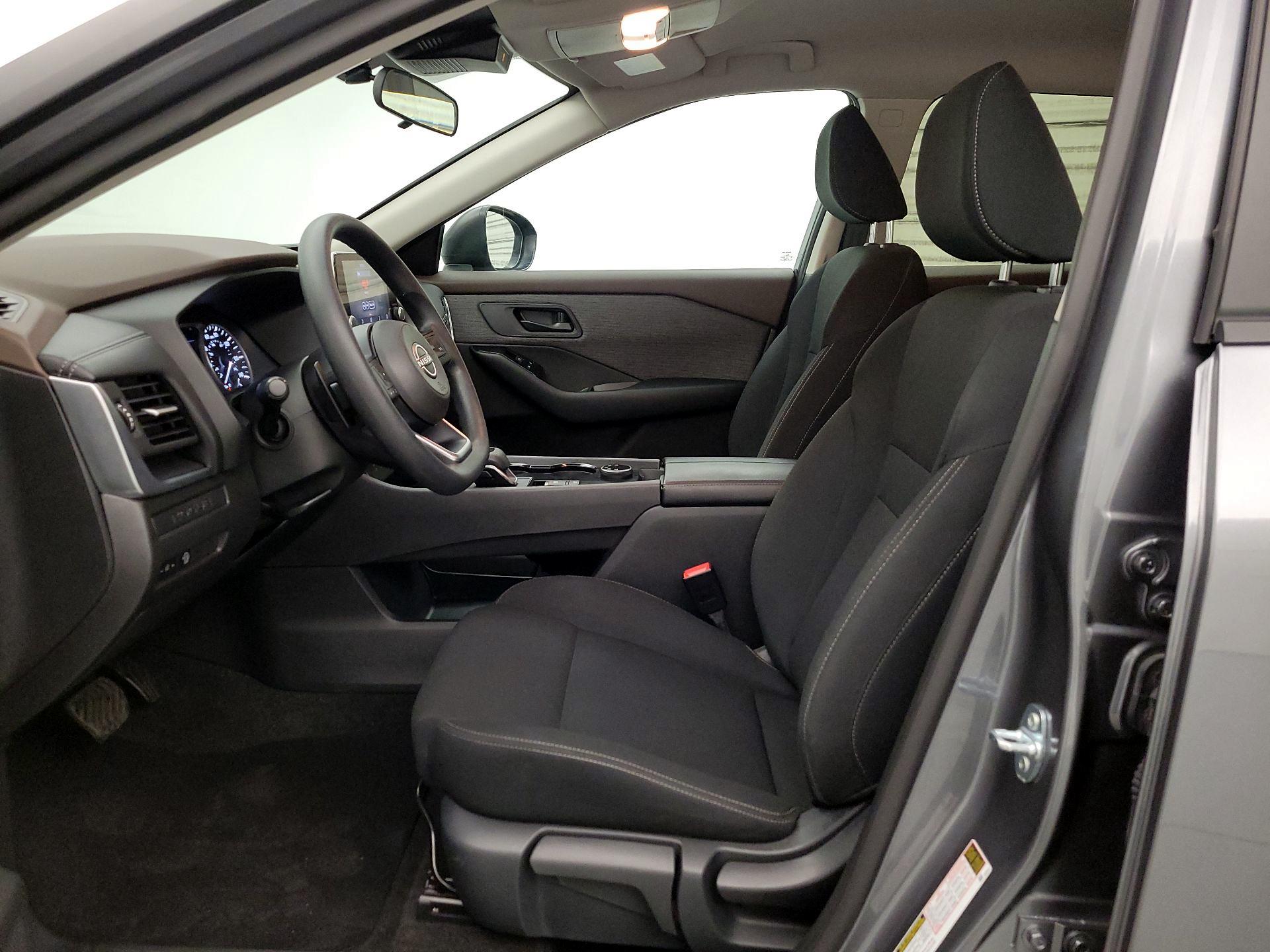 Thumbnail: 2023 Nissan Rogue - 11