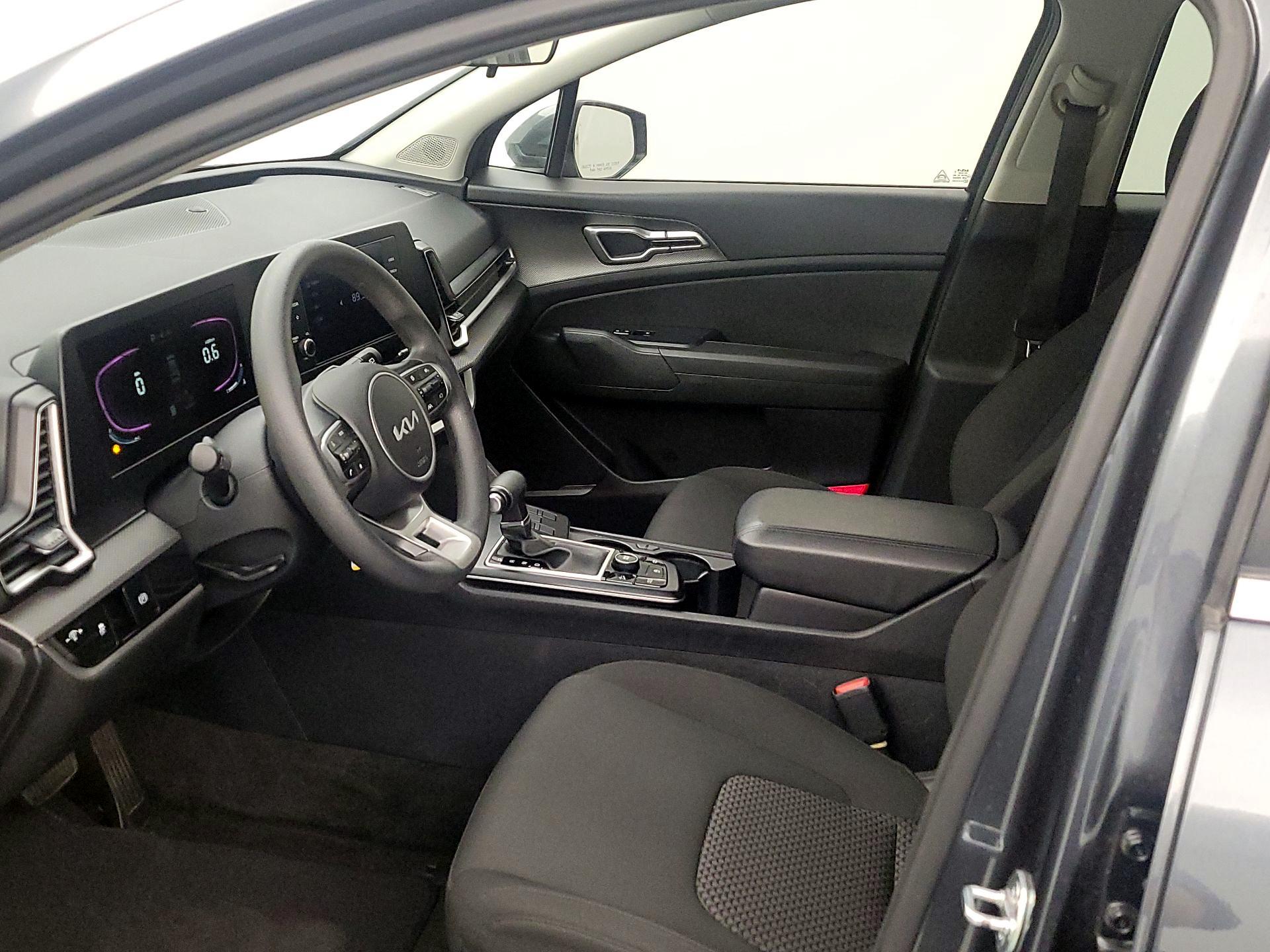 Thumbnail: 2025 Kia Sportage - 11