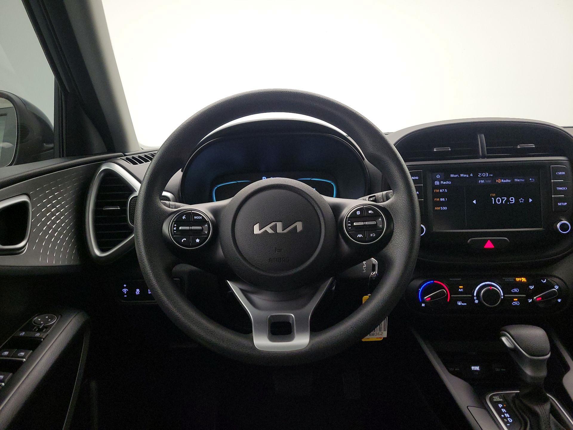 Thumbnail: 2023 Kia Soul - 10
