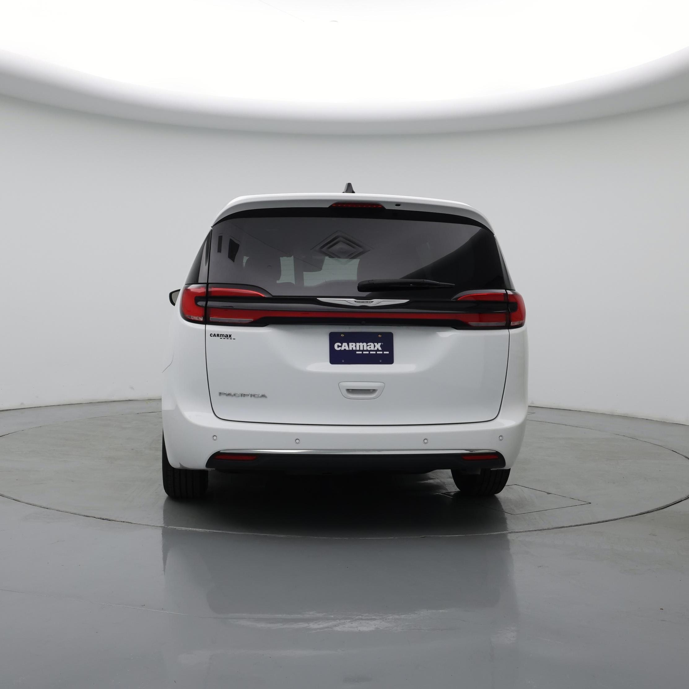 Thumbnail: 2023 Chrysler Pacifica - 6
