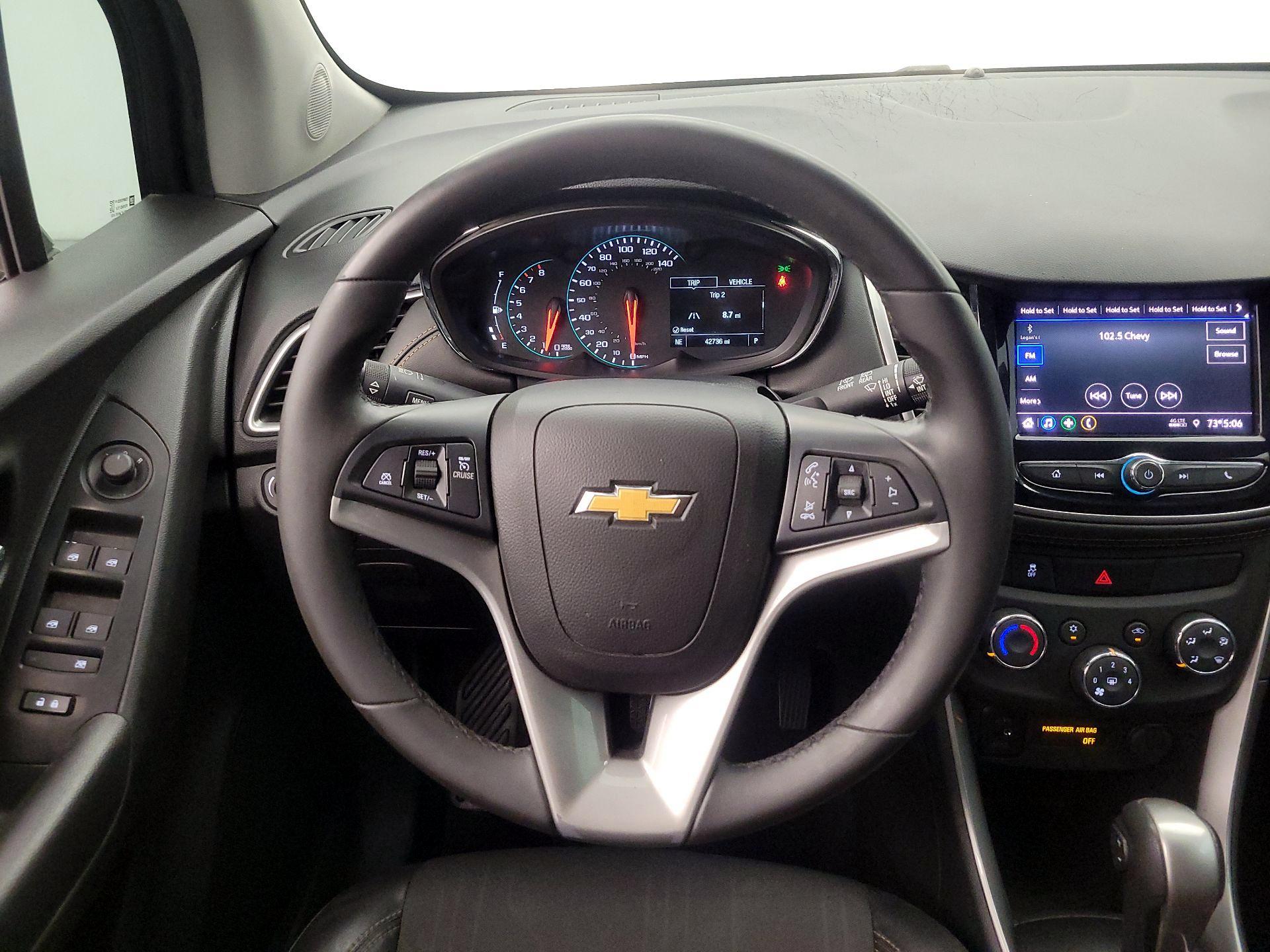 Thumbnail: 2020 Chevrolet Trax - 10
