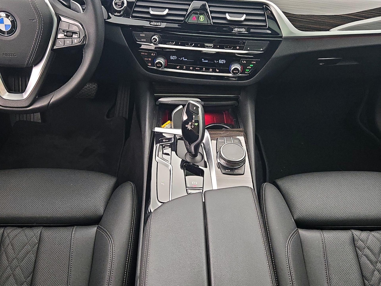 2023 BMW 5 Series 530i - Photo 19