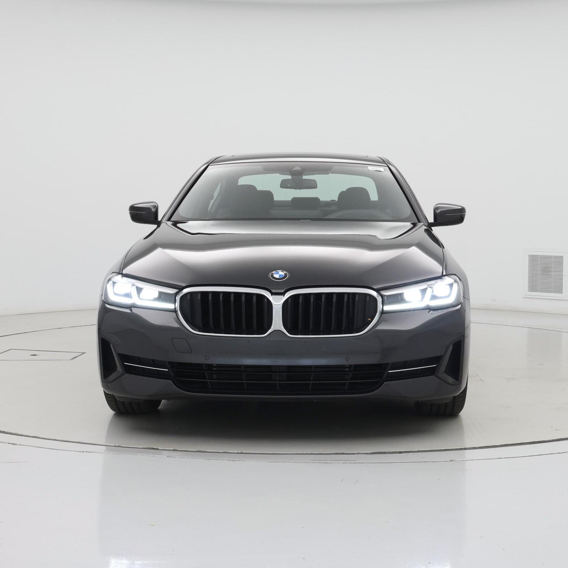 Thumbnail: 2023 BMW 5 Series - 5