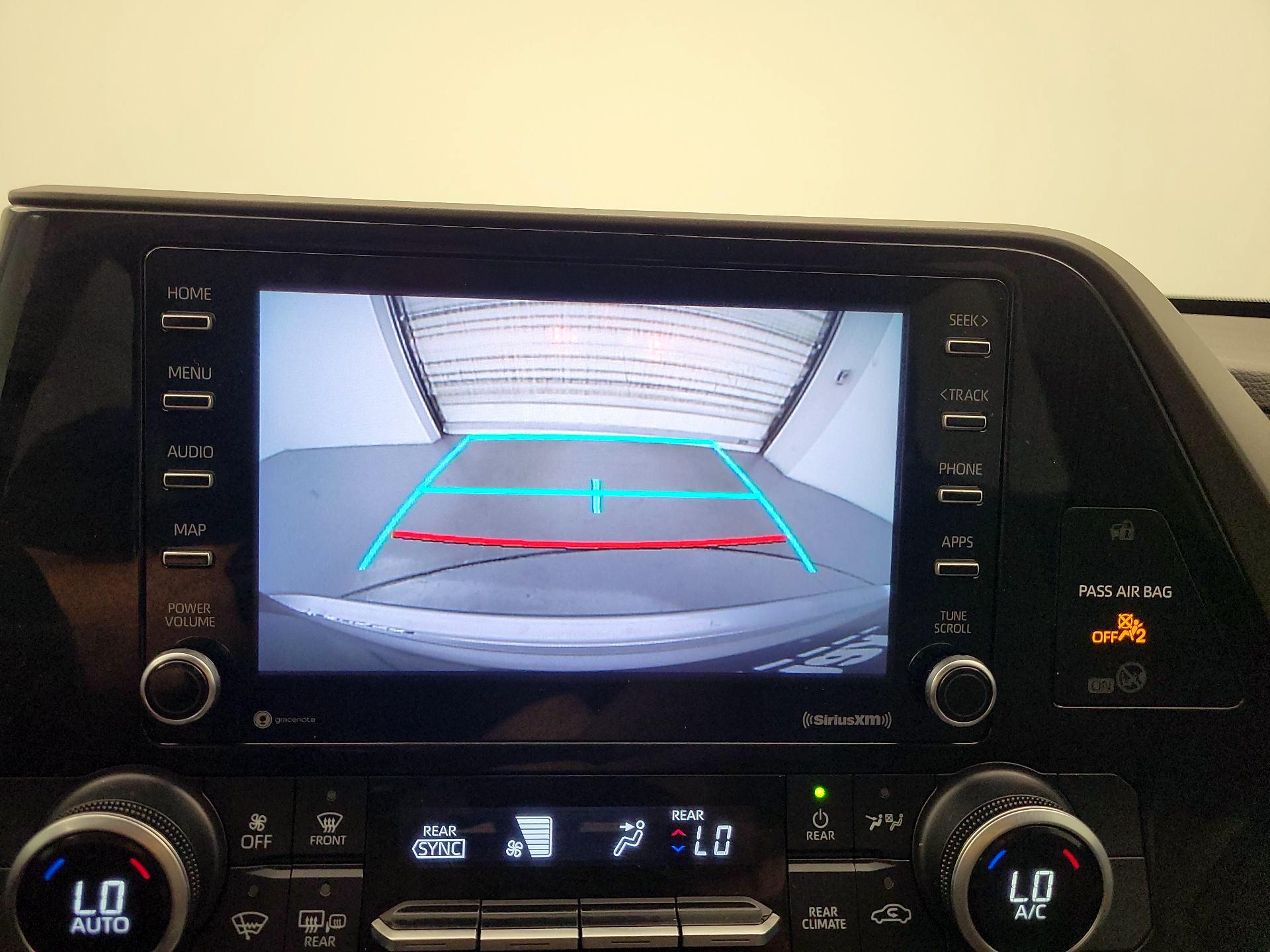 Thumbnail: 2021 Toyota Highlander - 14
