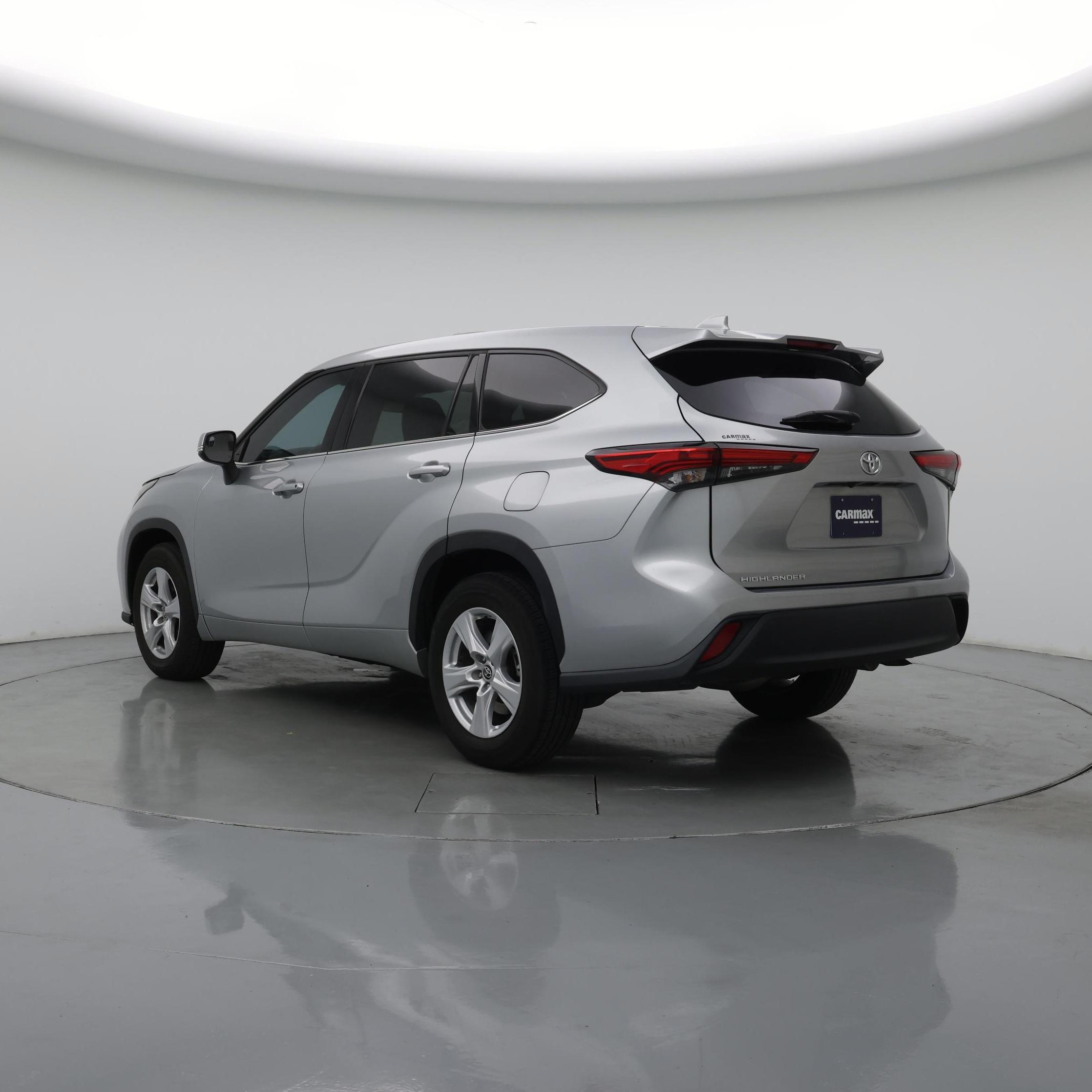 Thumbnail: 2021 Toyota Highlander - 2