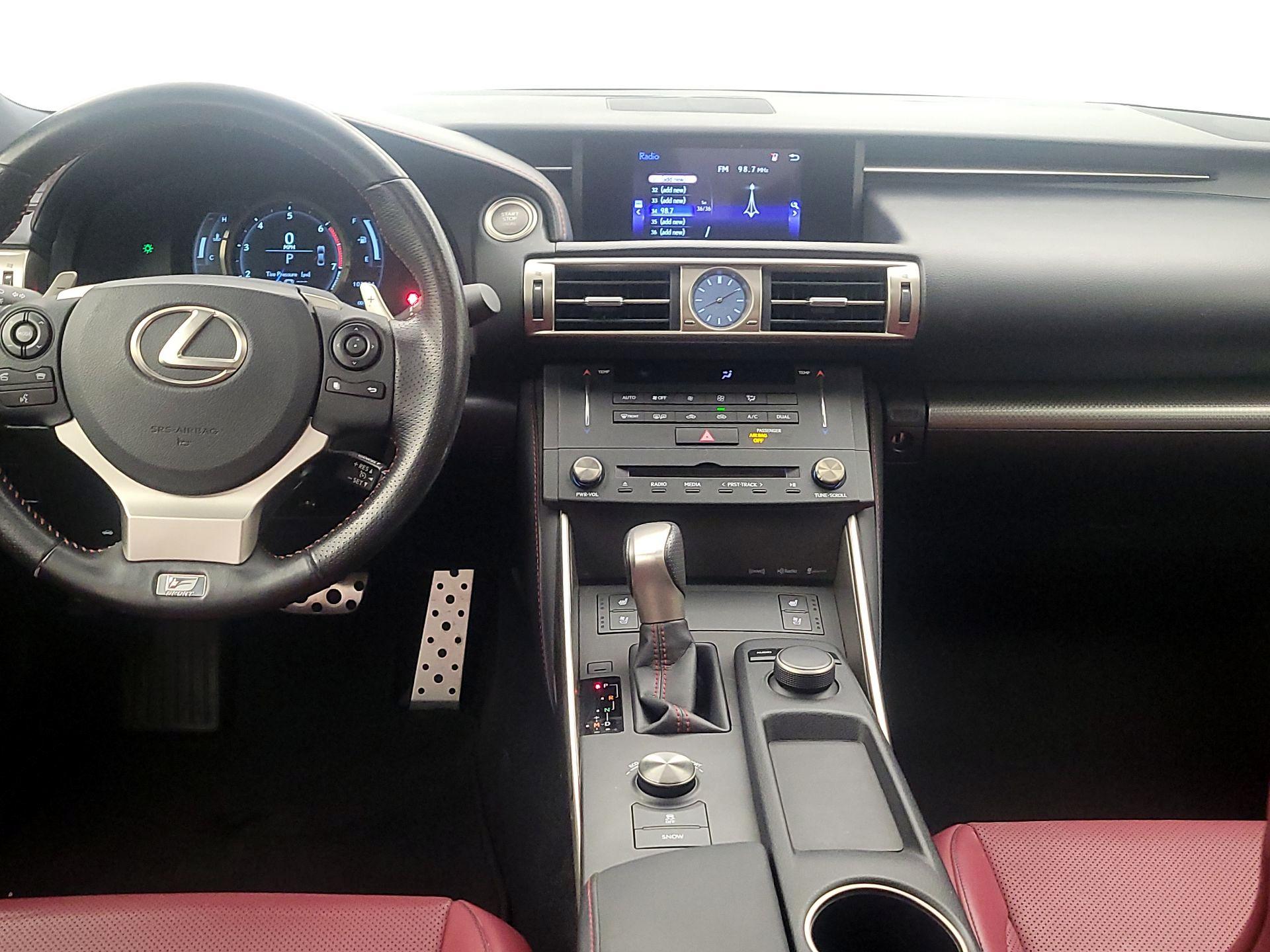 Thumbnail: 2016 Lexus IS - 9