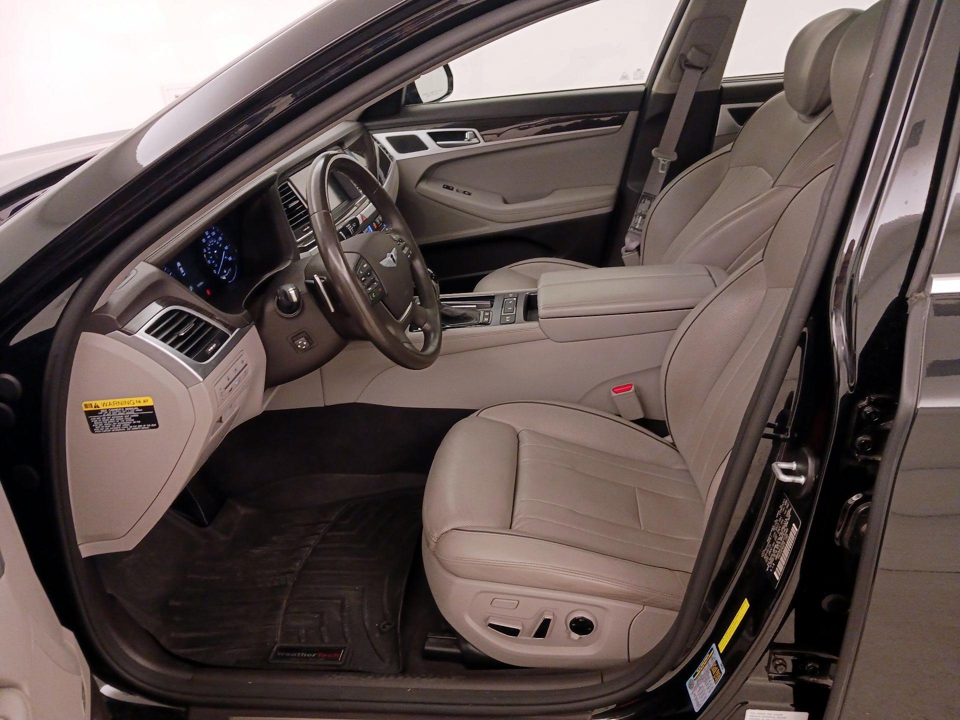 Thumbnail: 2016 Hyundai Genesis - 11