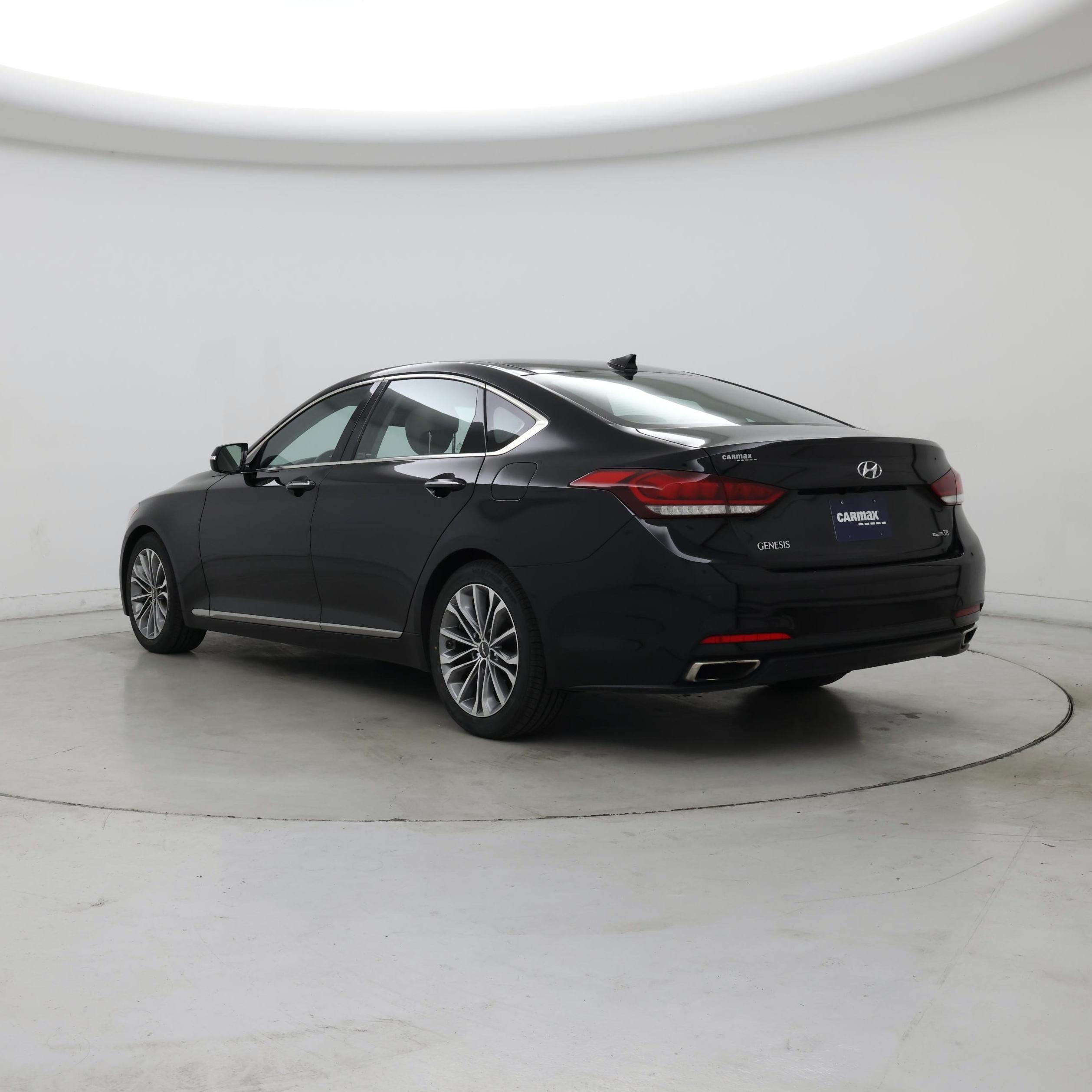 Thumbnail: 2016 Hyundai Genesis - 2