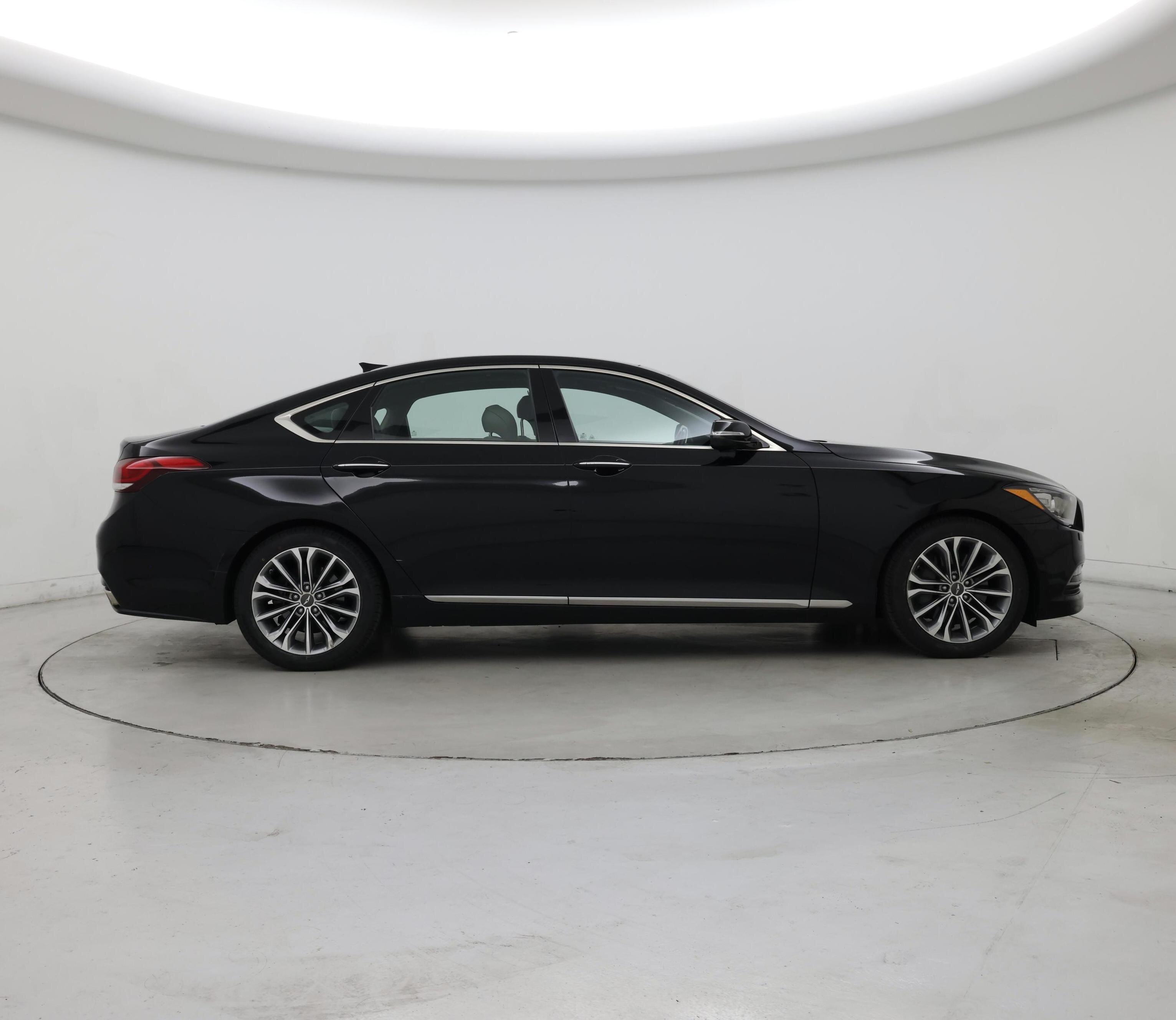 Thumbnail: 2016 Hyundai Genesis - 7