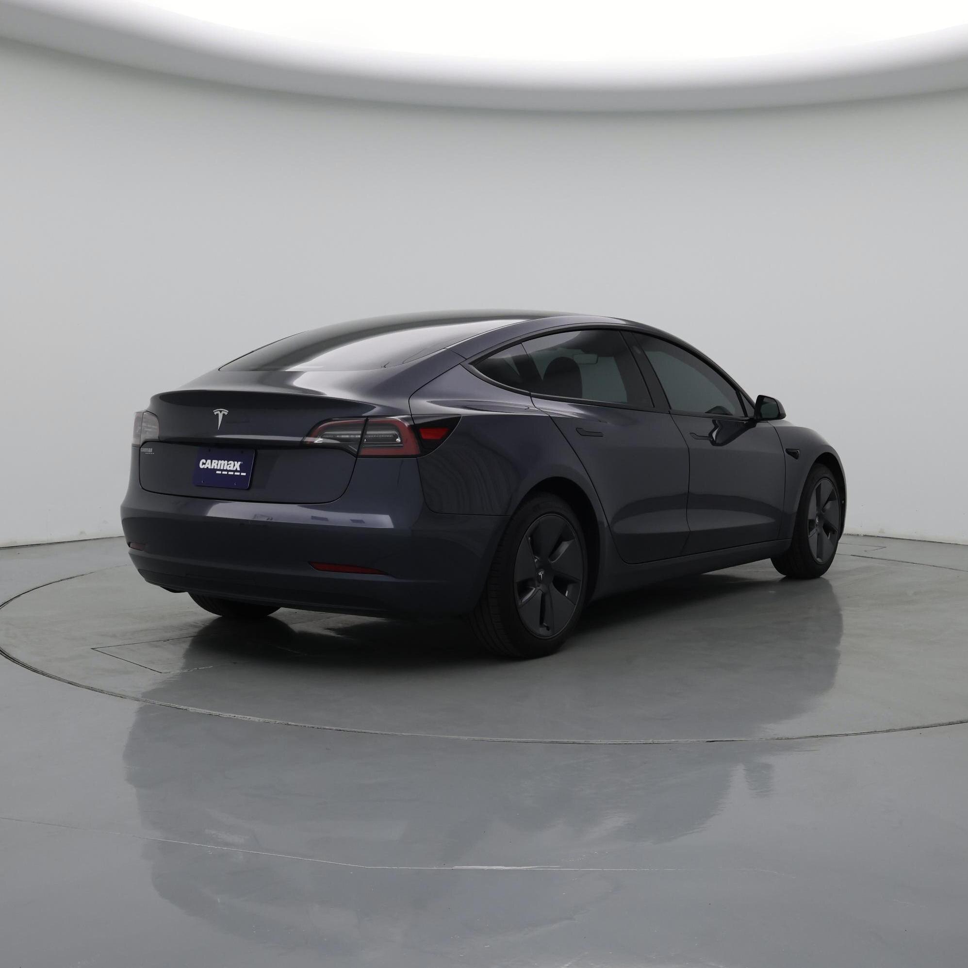 Thumbnail: 2023 Tesla Model 3 - 8