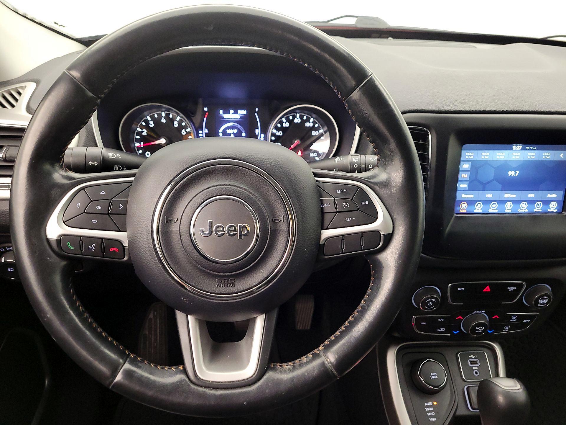 Thumbnail: 2019 Jeep Compass - 10
