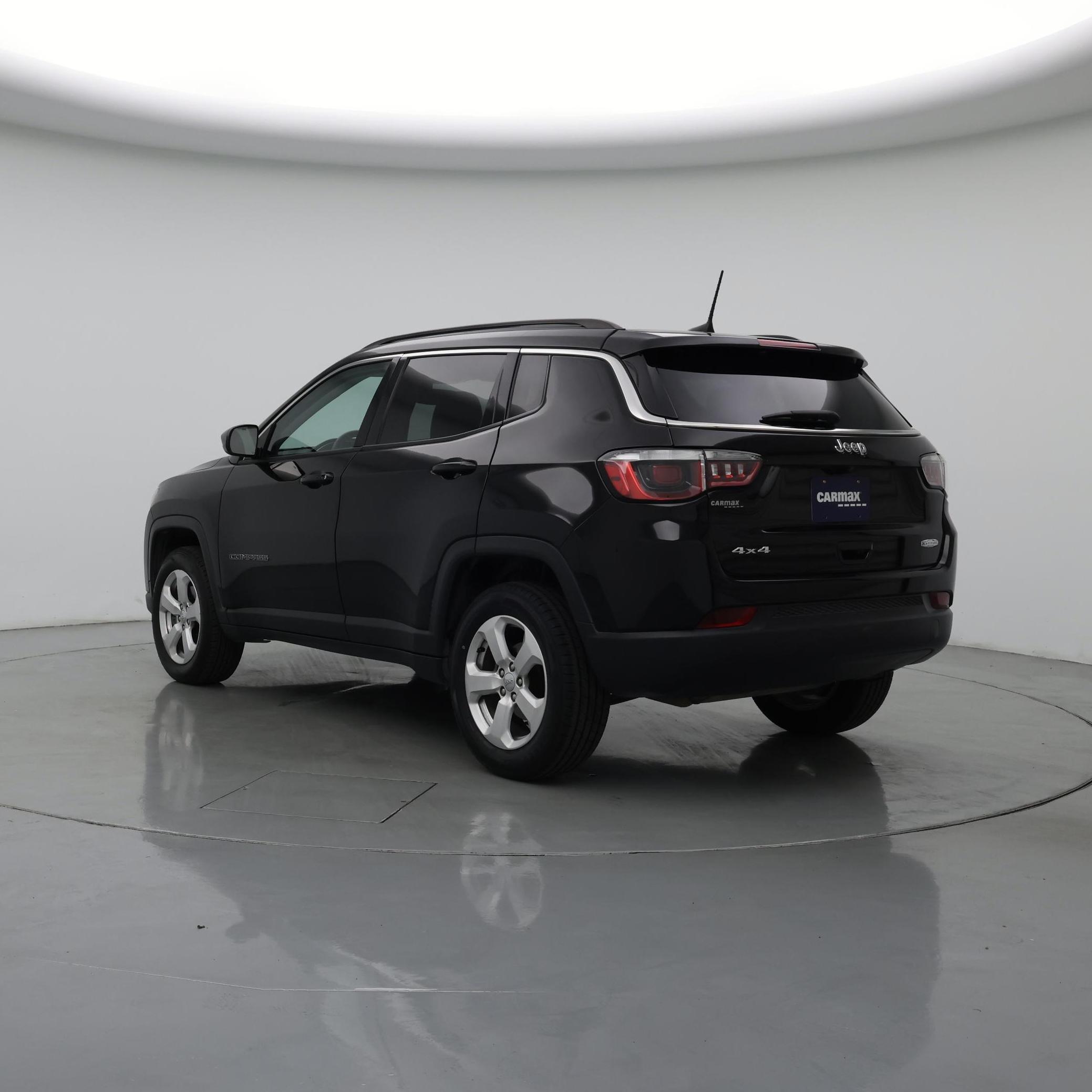 Thumbnail: 2019 Jeep Compass - 2