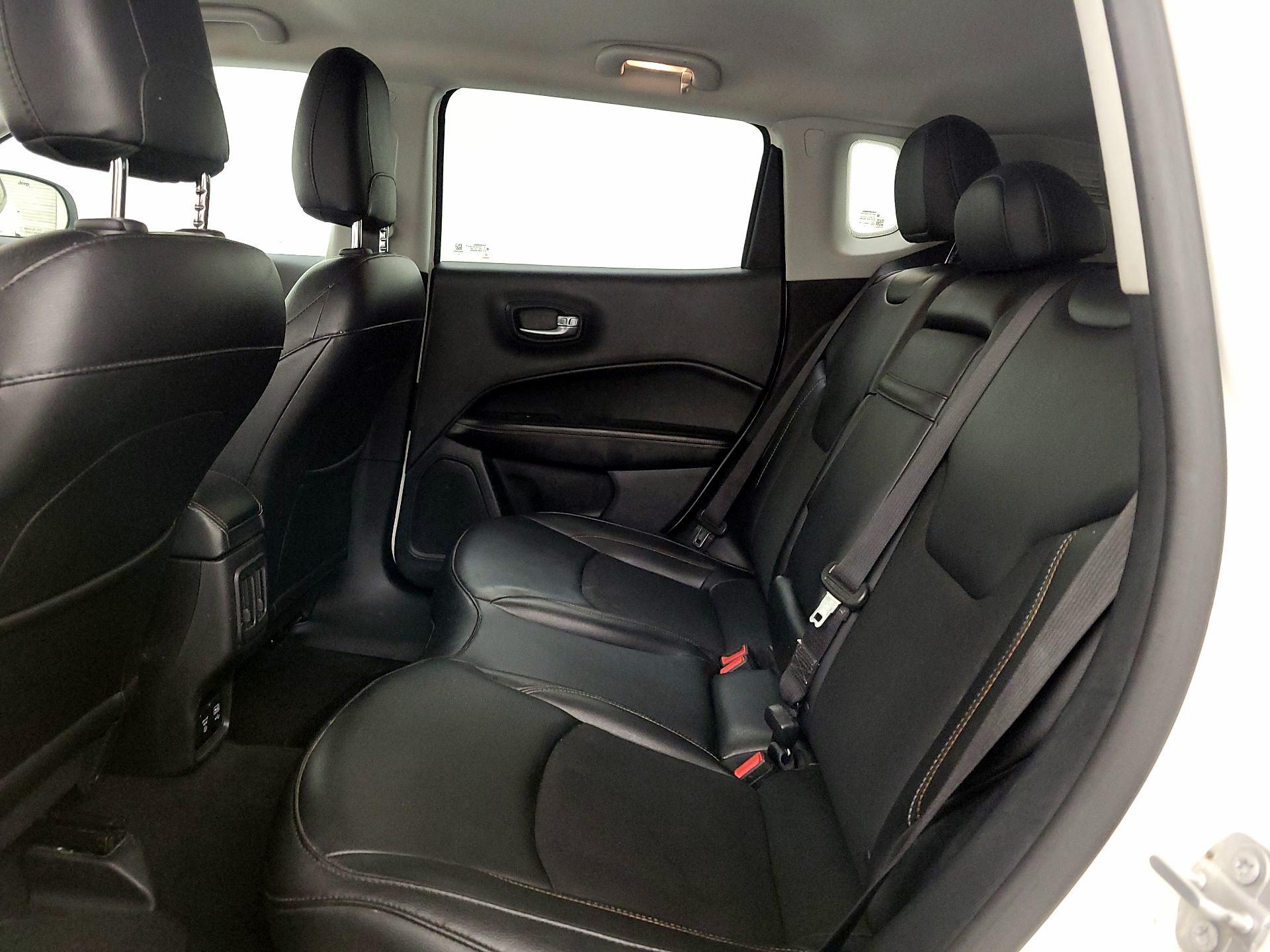 Thumbnail: 2019 Jeep Compass - 16