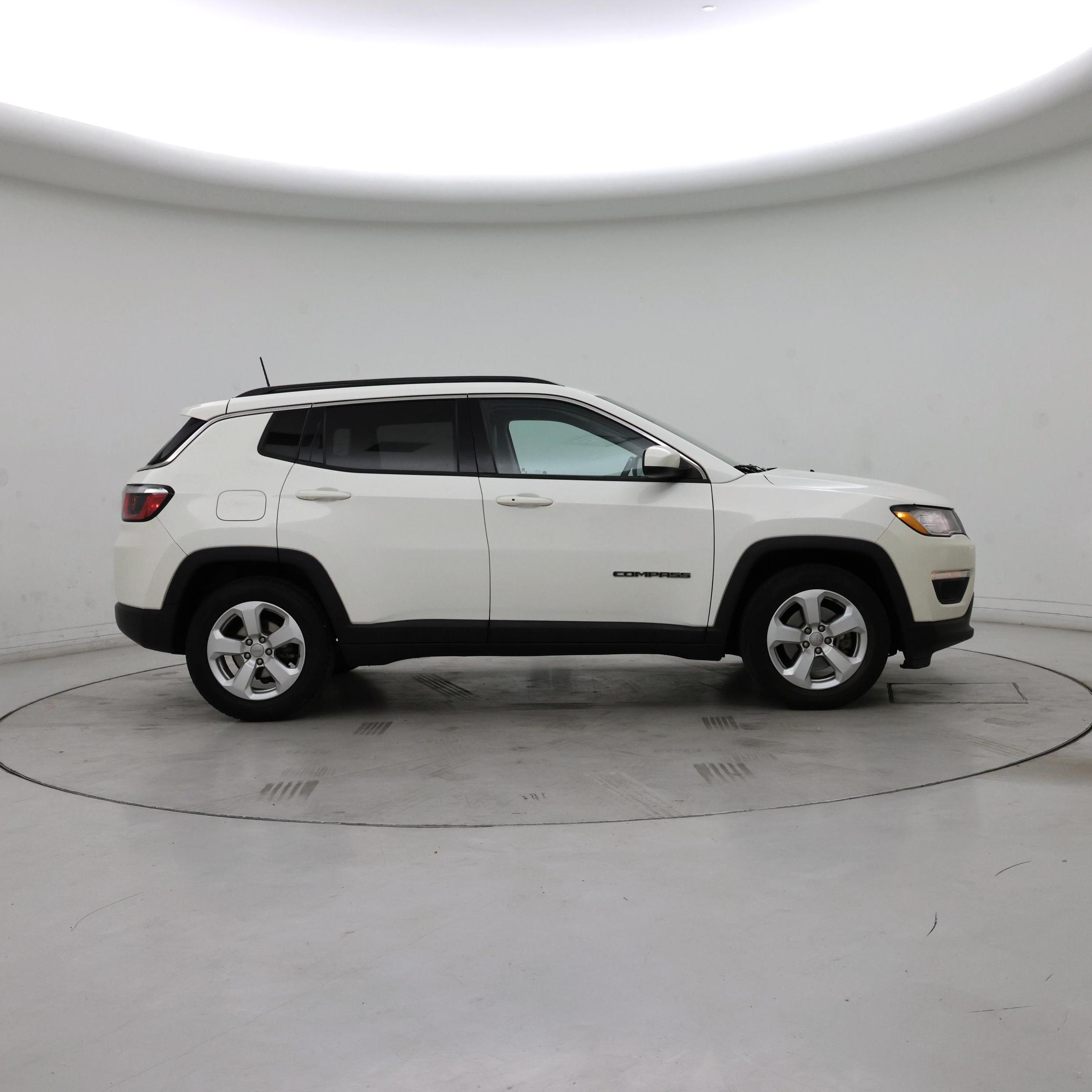 Thumbnail: 2019 Jeep Compass - 7
