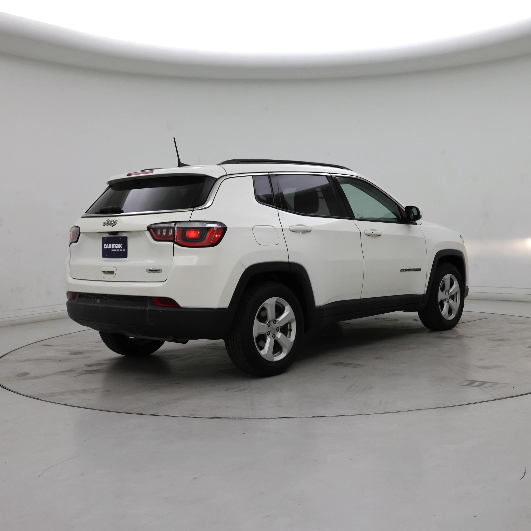 Thumbnail: 2019 Jeep Compass - 8