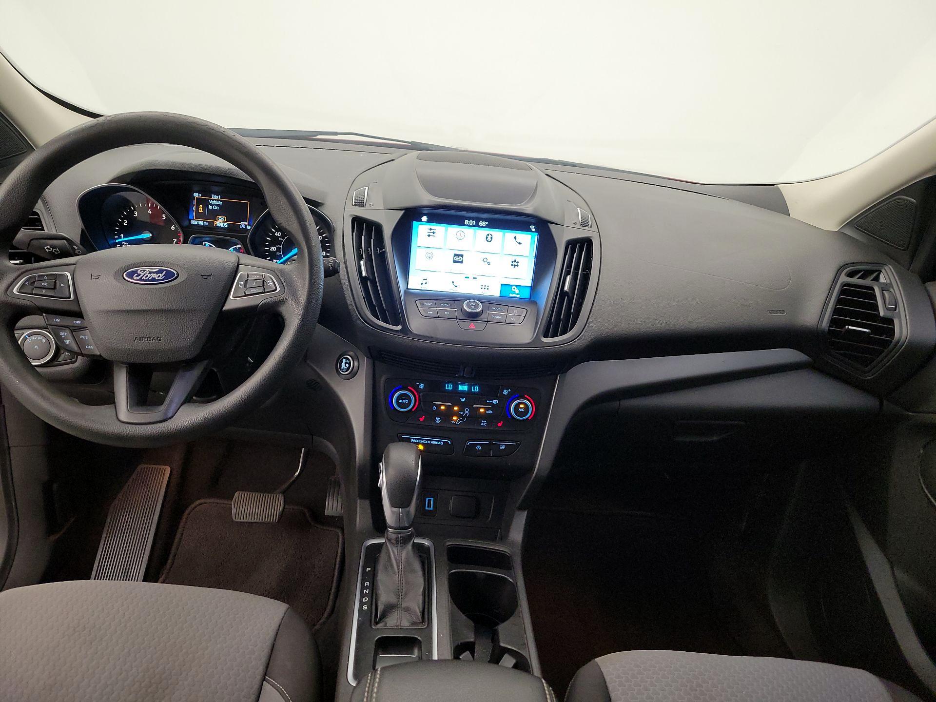 Thumbnail: 2019 Ford Escape - 9
