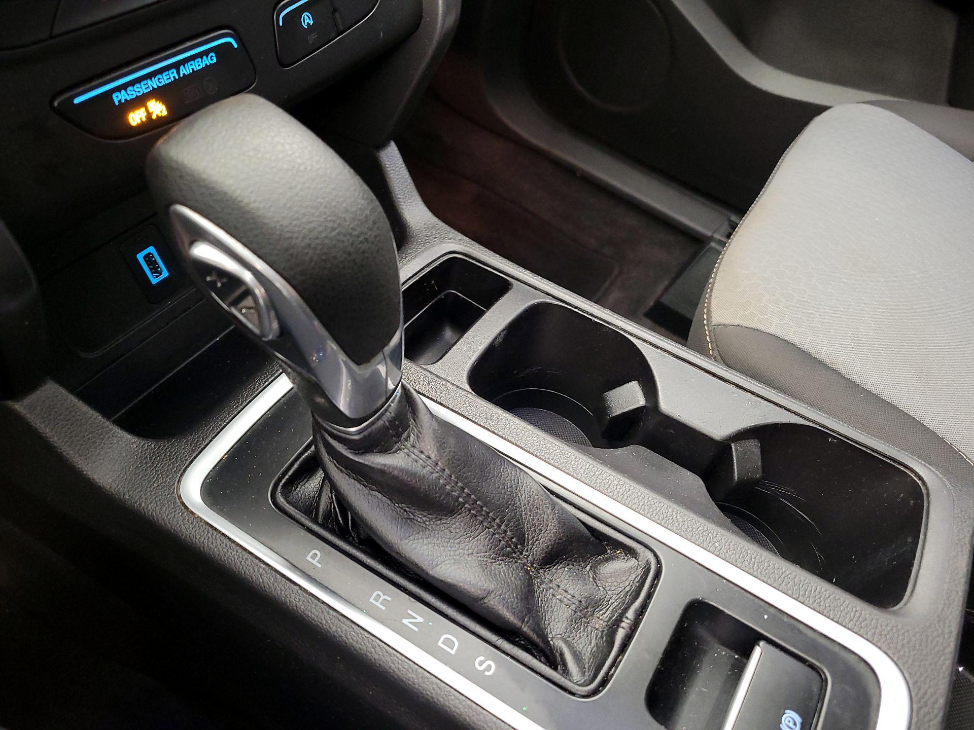 Thumbnail: 2019 Ford Escape - 17