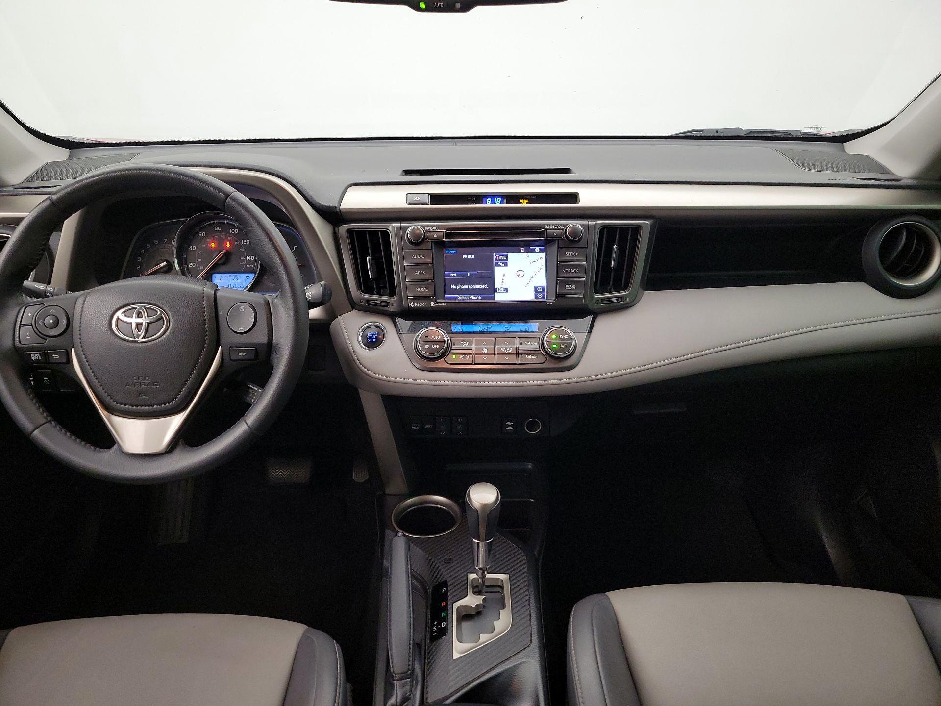 Thumbnail: 2015 Toyota RAV4 - 9